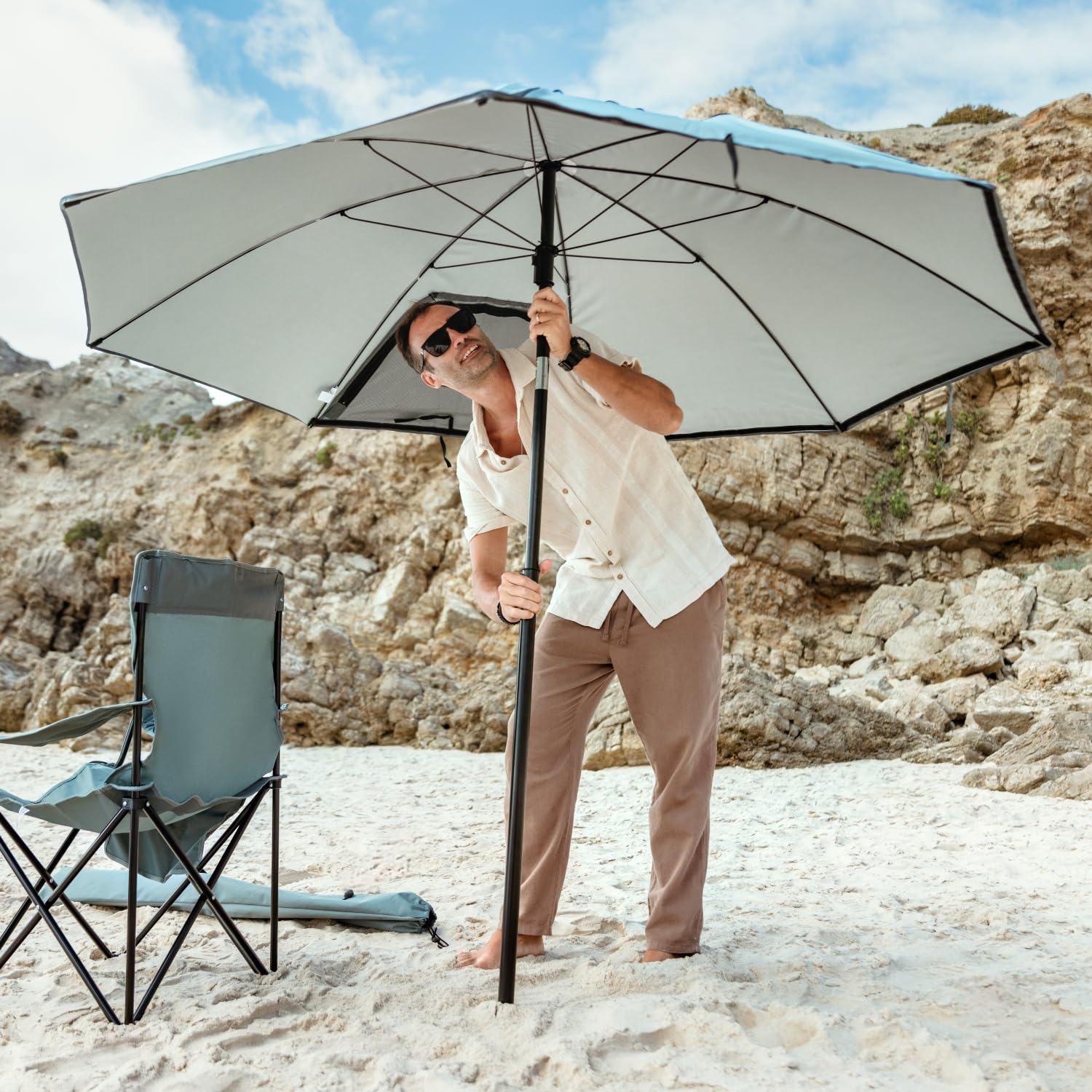 VirtuFit Parasol de plage de qualité supérieure - 200 cm - Noir - Parasol avec protection contre le vent et la tente de plage - Protection solaire UV50+ pour la plage, le camping et le jardin