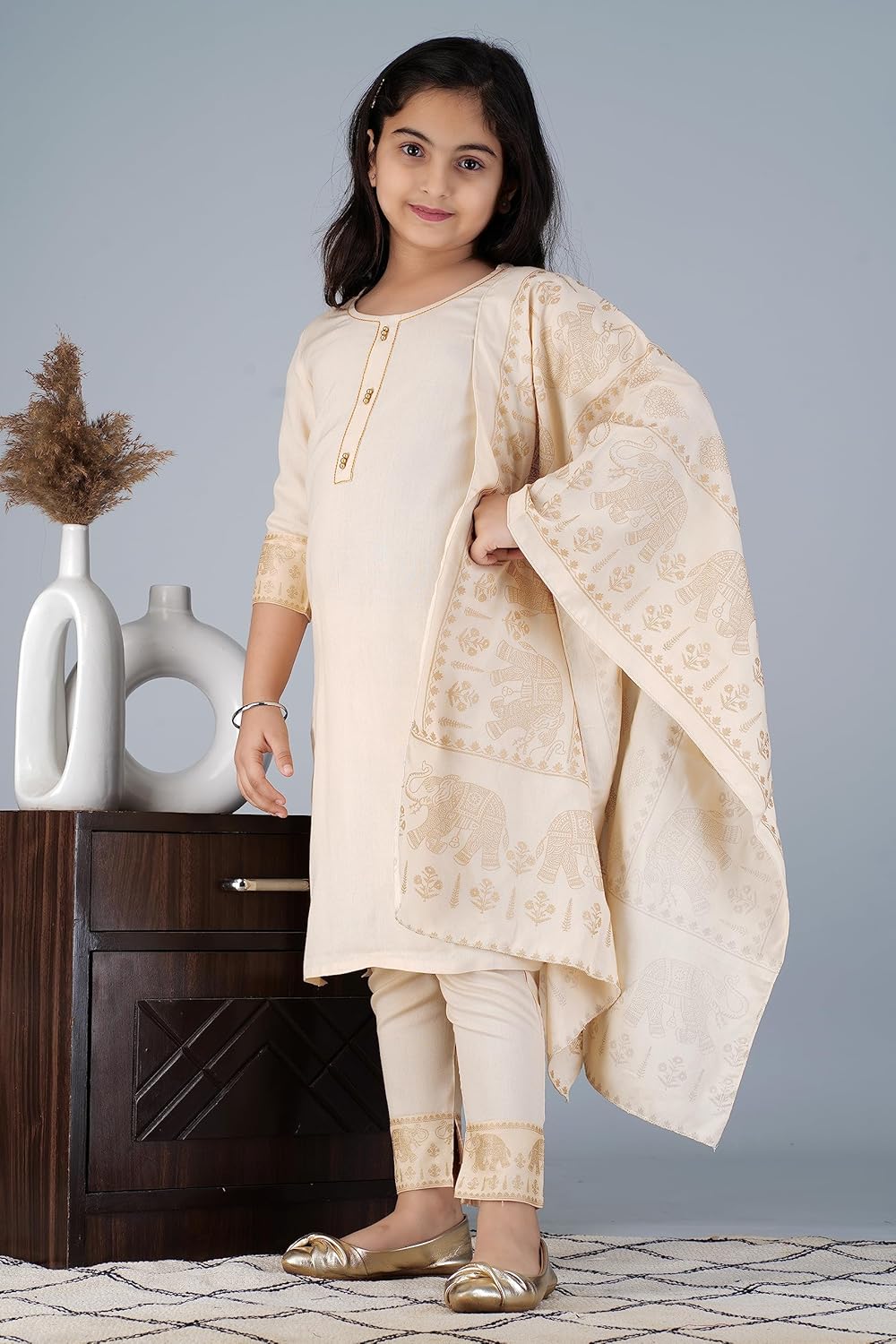 CHANDRAWAT Girls Rayon Gold Kurta PANT Set With Dupatta - Image 6