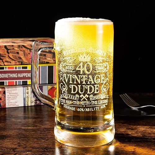 Miniatura 5 de Crisky Taza de cerveza vintage de 60 cumpleaños para hombres de 60 años, regalo de 21 onzas, vaso de cerveza de cumpleaños para él, marido, padre,