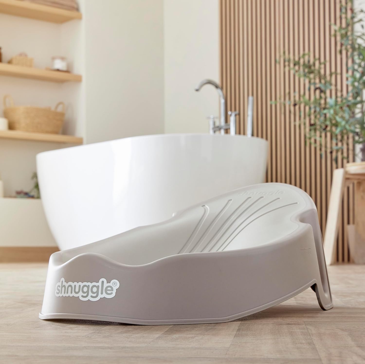 Shnuggle | Newborn Baby Bath Support | Ergonomic Soft-Touch Seat | Lightweight Non-Slip Base | Compact | Perfect for Babies up to 6 Months