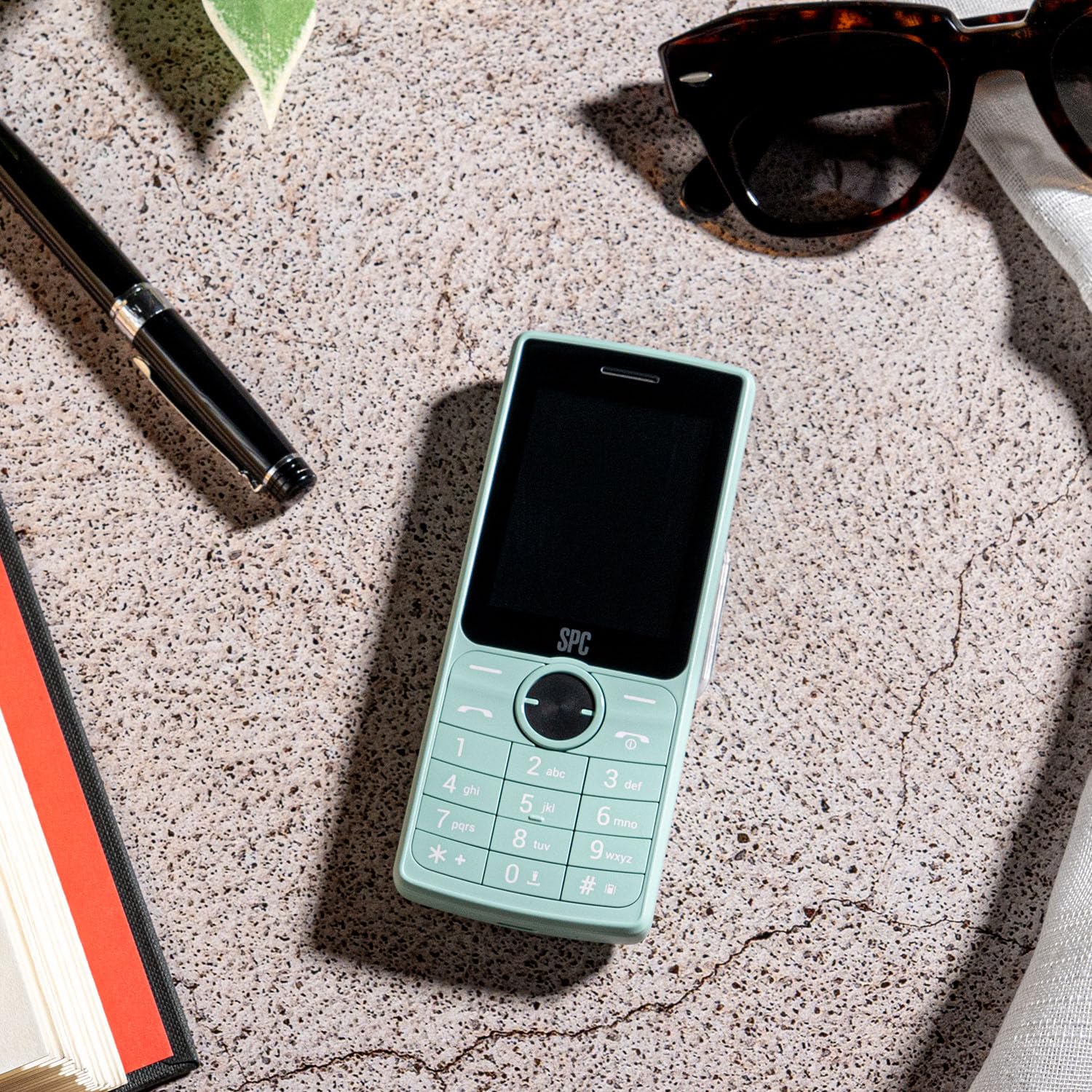 SPC Wild Cool - Téléphone Basique pour déconnexion/1er Mobile, Menthe | Sans applis ni réseaux sociaux, 4G, radio FM, appareil photo, connectivité Bluetooth, écran 2,4" et prise pour écouteurs