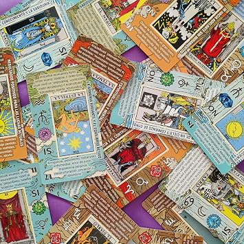 Tarot Cards for Beginners, Learning Tarot Deck, No Guide Book Needed, Tarot Cards with Meanings on Them (Espanol)