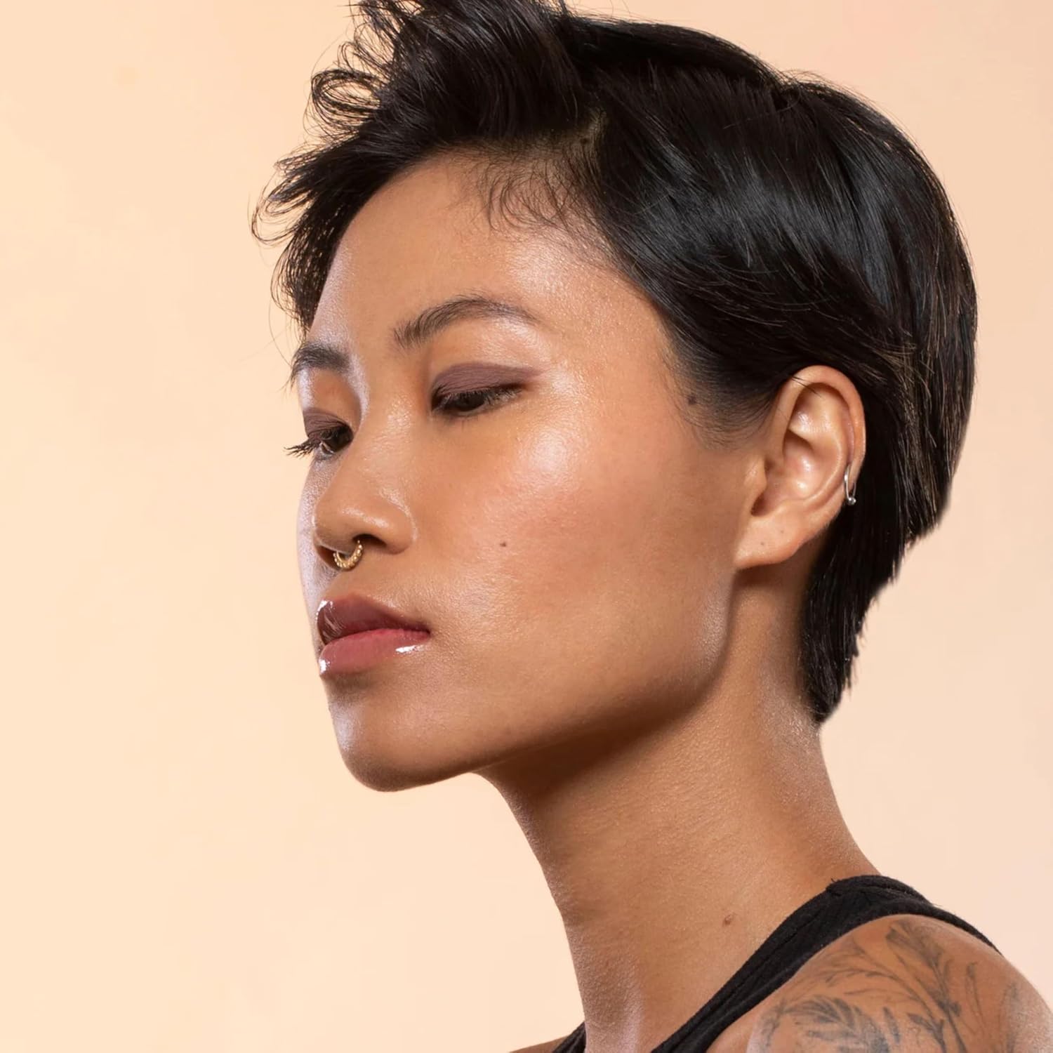 Gen See Mixed Media Matte Liquid Eyeshadow, Plush – Weightless Long Lasting Matte Eye Color, High Pigment Multi-Use Makeup for Eyes Cheeks Lips, Vegan Cruelty-Free, Made in Italy - Image 2