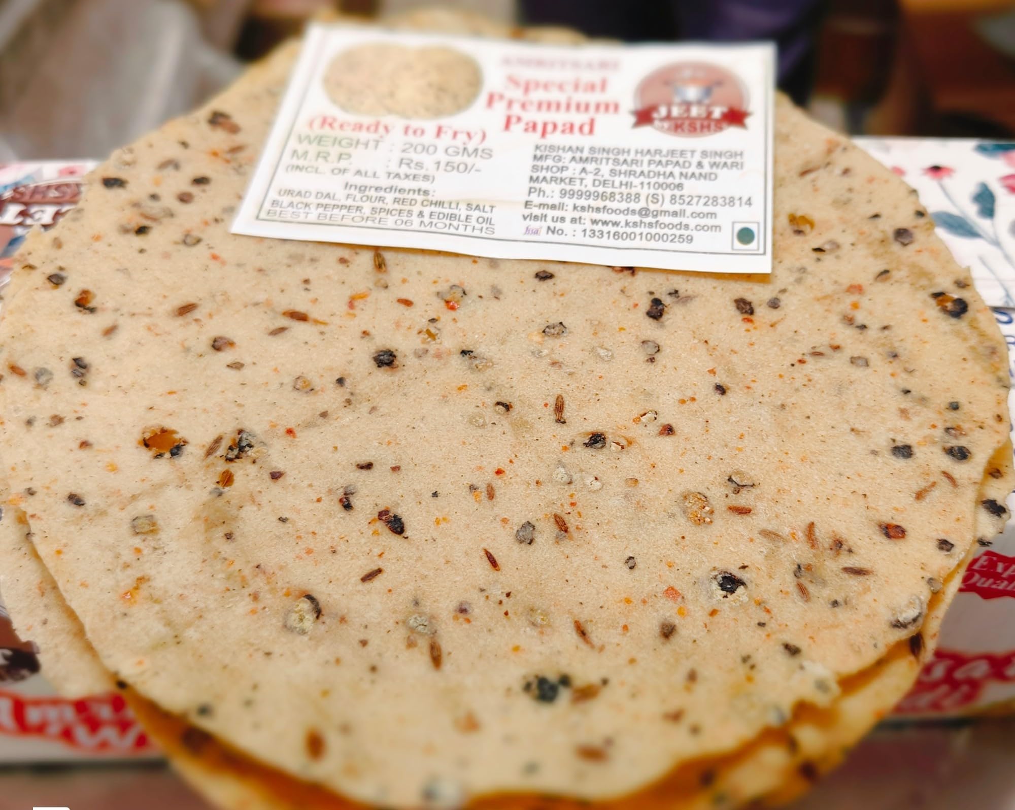 JEET by KSHS Amritsari Special Hand Rolled Organics Papad Spicy Curshed Blackpepper Amritsari Papad (Pack of 2 * 200gms)