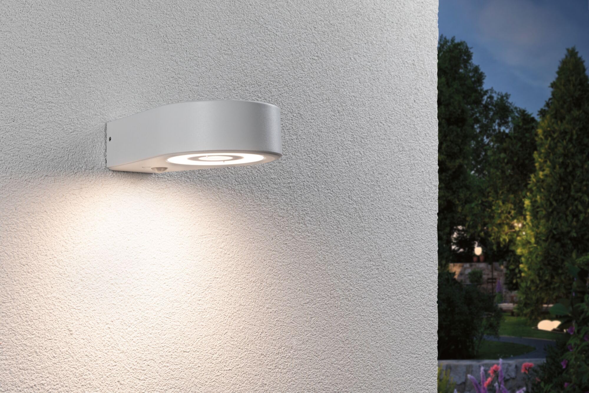Paulmann 94867 LED Außenwandleuchte Silma Bewegungsmelder IP44 65x186mm 3000K 5,5 / 1x0,7W 600lm 230V Weiß Aluminium