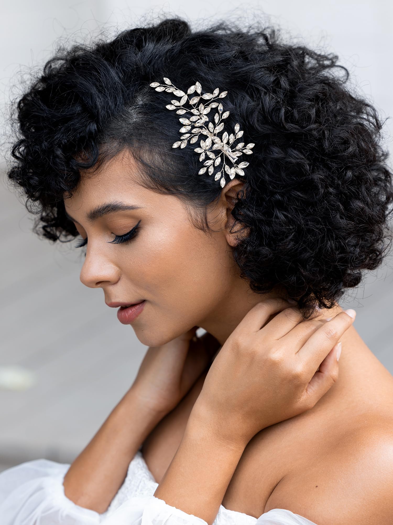 SWEETV Rhinestone Wedding Hair Comb Crystal Hair Pieces Bridal Side Combs Elegant Bride Hair Accessories Wedding Hair Clip for Women Girls Bridesmaid