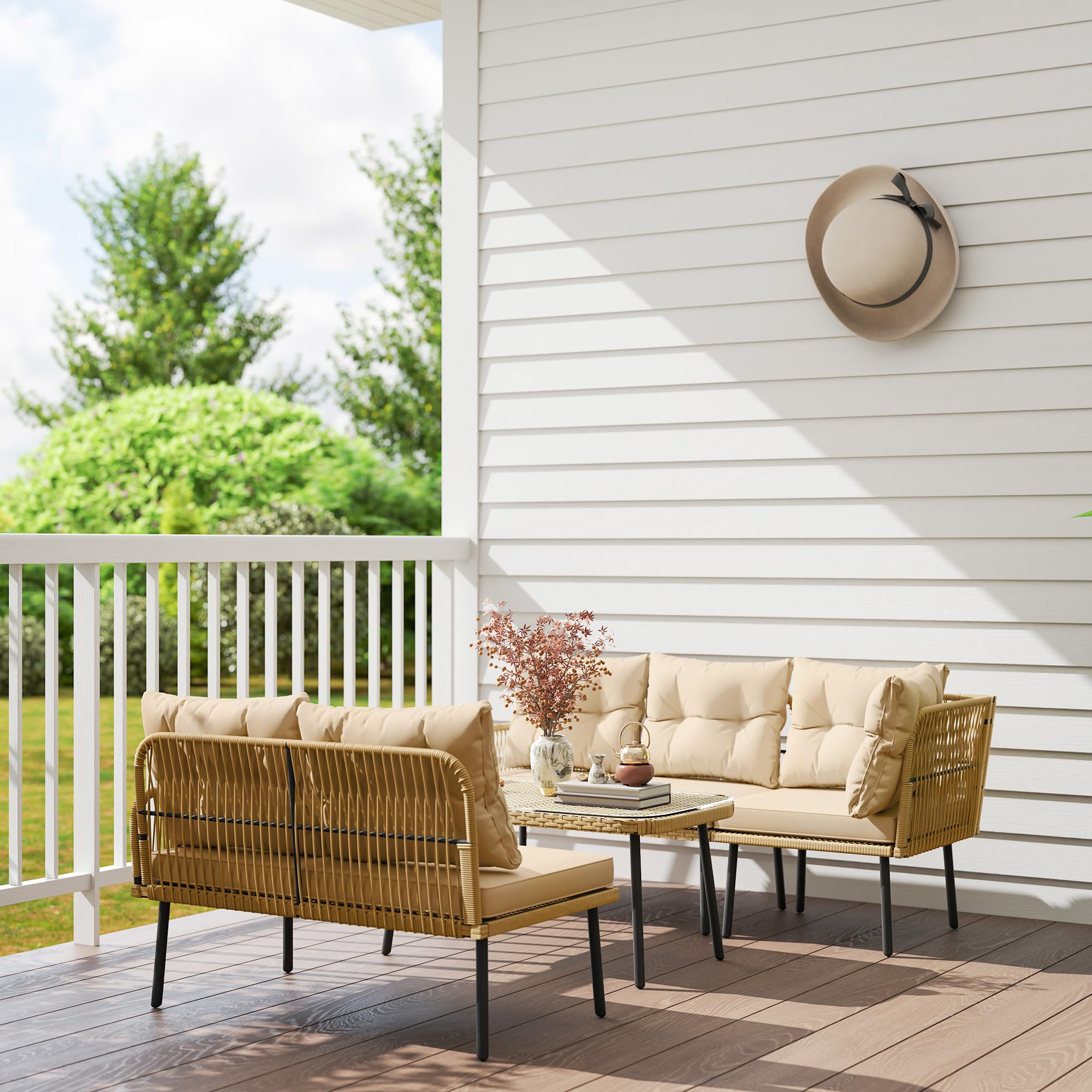 Outsunny Set di Mobili da Giardino in Rattan 4 Pezzi, Salotto da Esterno con 2 Divano a 2 Posti, Poltrona Angolare, Tavolino da Caffè in Vetro e Cuscini Lavabili, Struttura in Acciaio, Naturale/Beige
