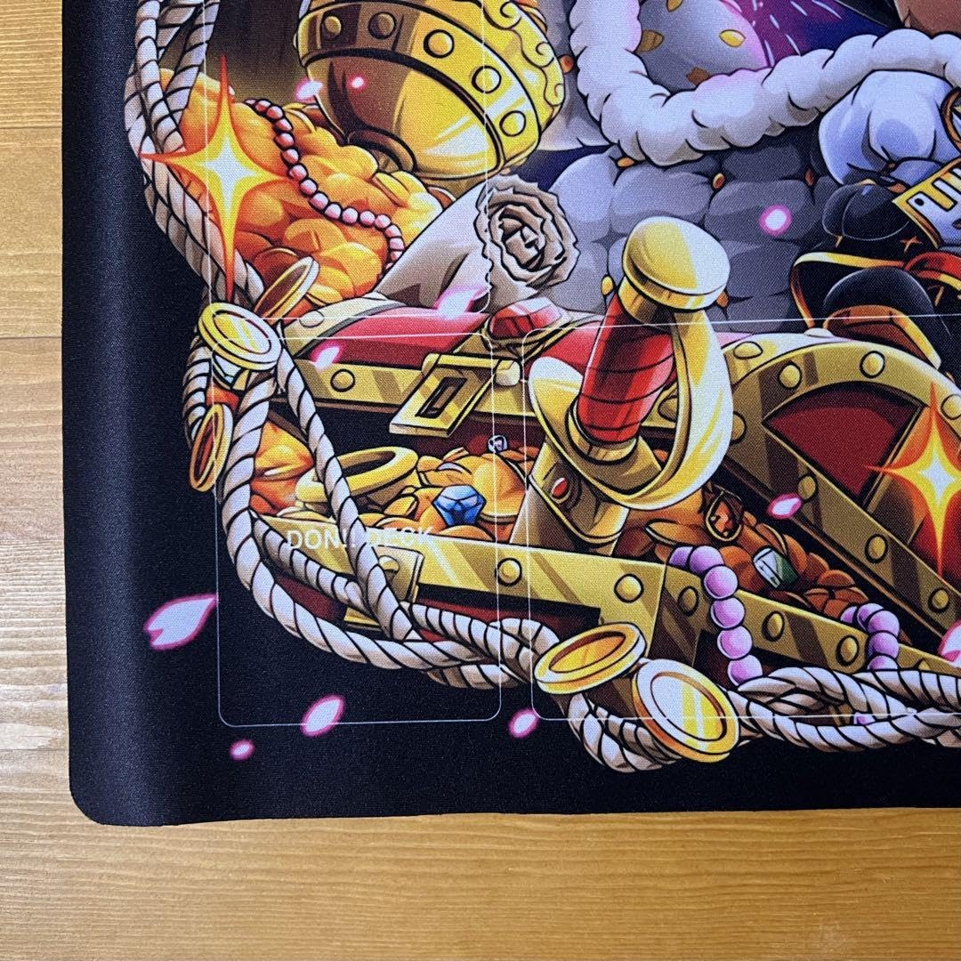 ワンピース チョッパー ディスプレイマット & カードセット Amazon.co.jp: ワンピースカードプレイマット チョッパー : おもちゃ