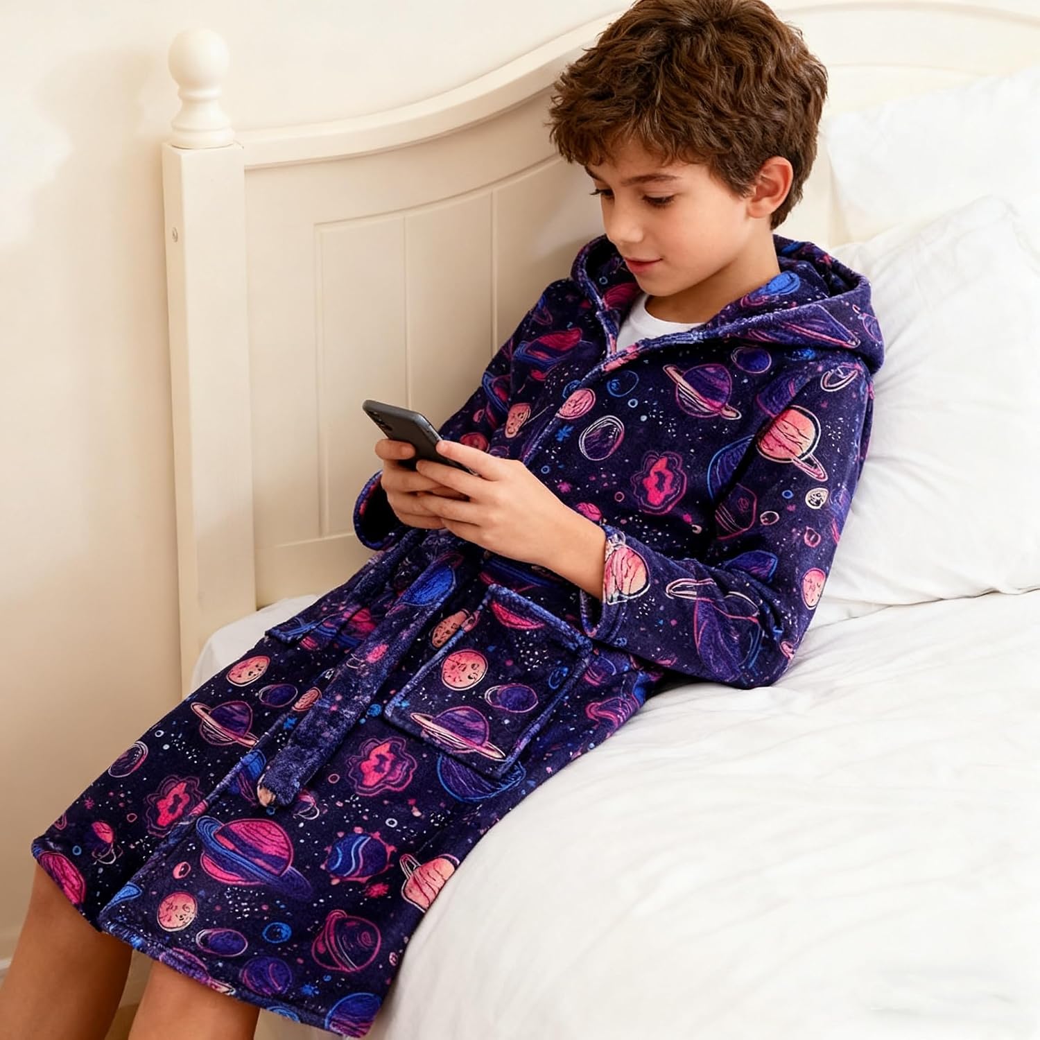 uideazone Boys Fleece Robe Kids Hooded Plush Bathrobe Soft Warm Sleepwear for Teen 7-14 Years