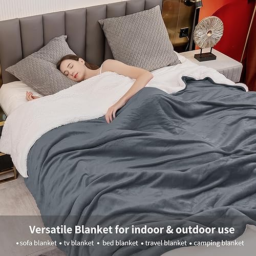 Miniatura 3 de Aisbo Manta cálida King  Manta reversible de franela sherpa gruesa color gris oscuro para cama tamaño King grande y grande, manta de invierno de