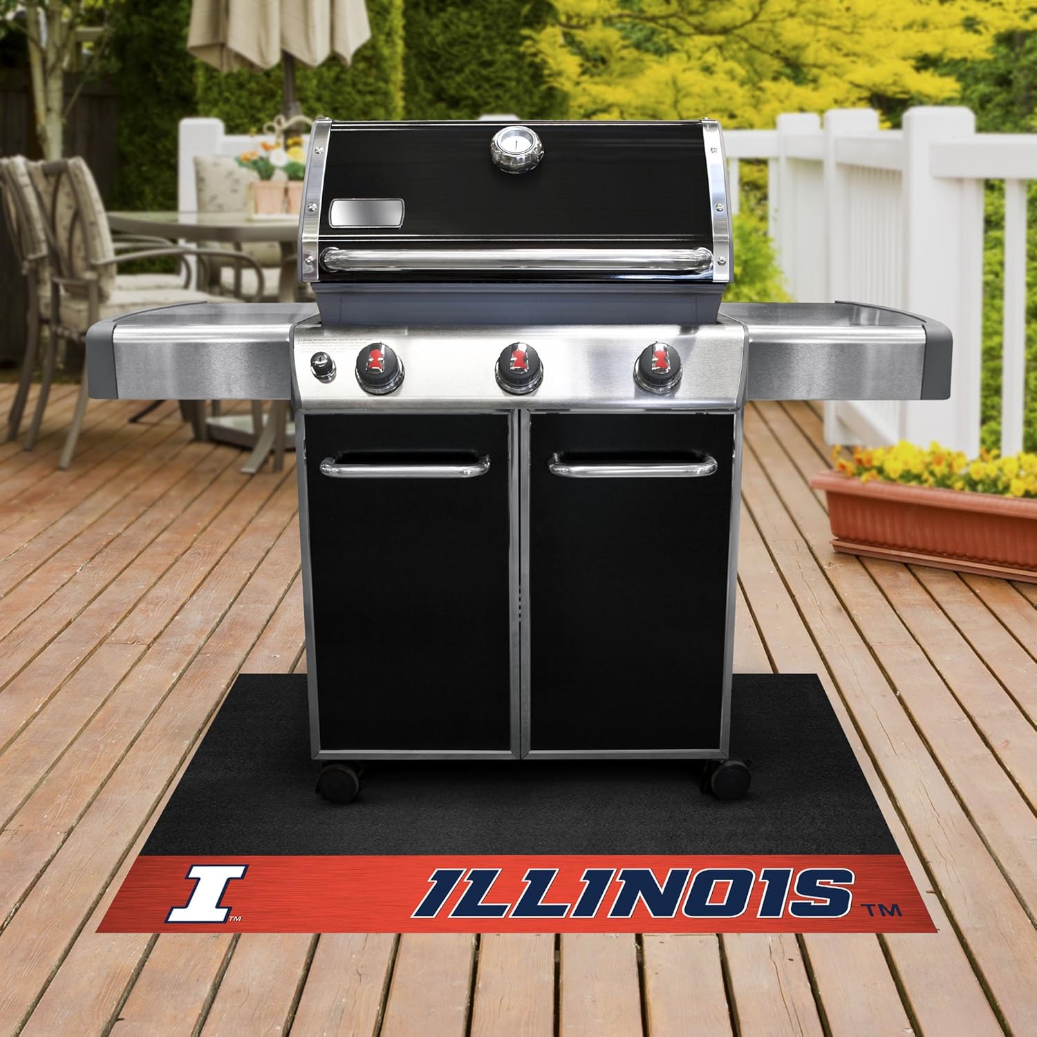 FANMATS NCAA University of Illinois Fighting Illini Vinyl Grill Mat, Black, 26"x42"