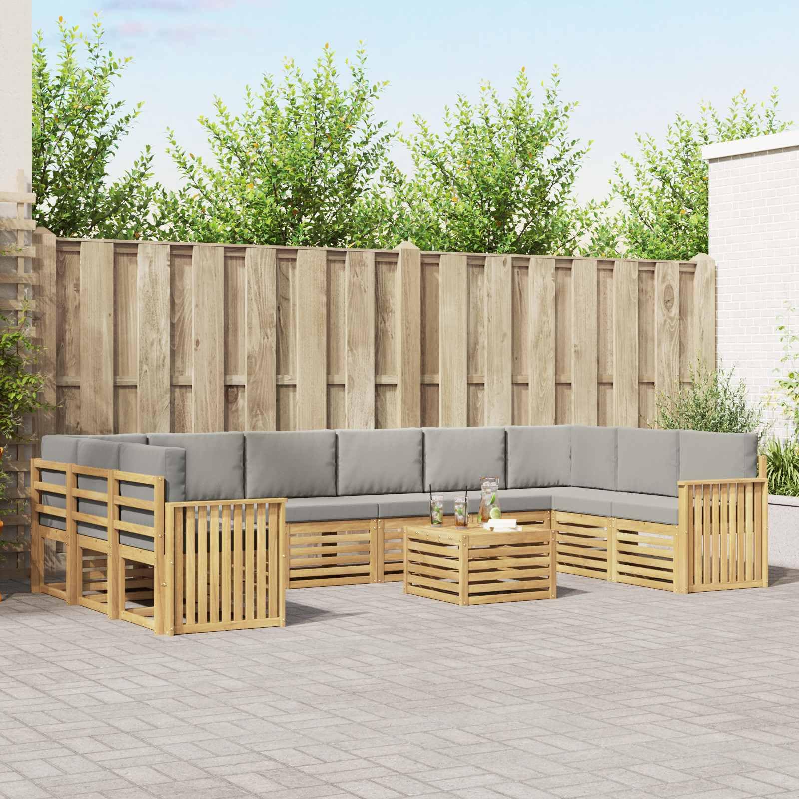 Gartenmöbelgarnitur 11-teilig aus massivem Akazienholz wetterfestes Design für Terrasse Balkon und Garten, modulare Sitzgruppe mit Tisch, Sofas, Stühlen