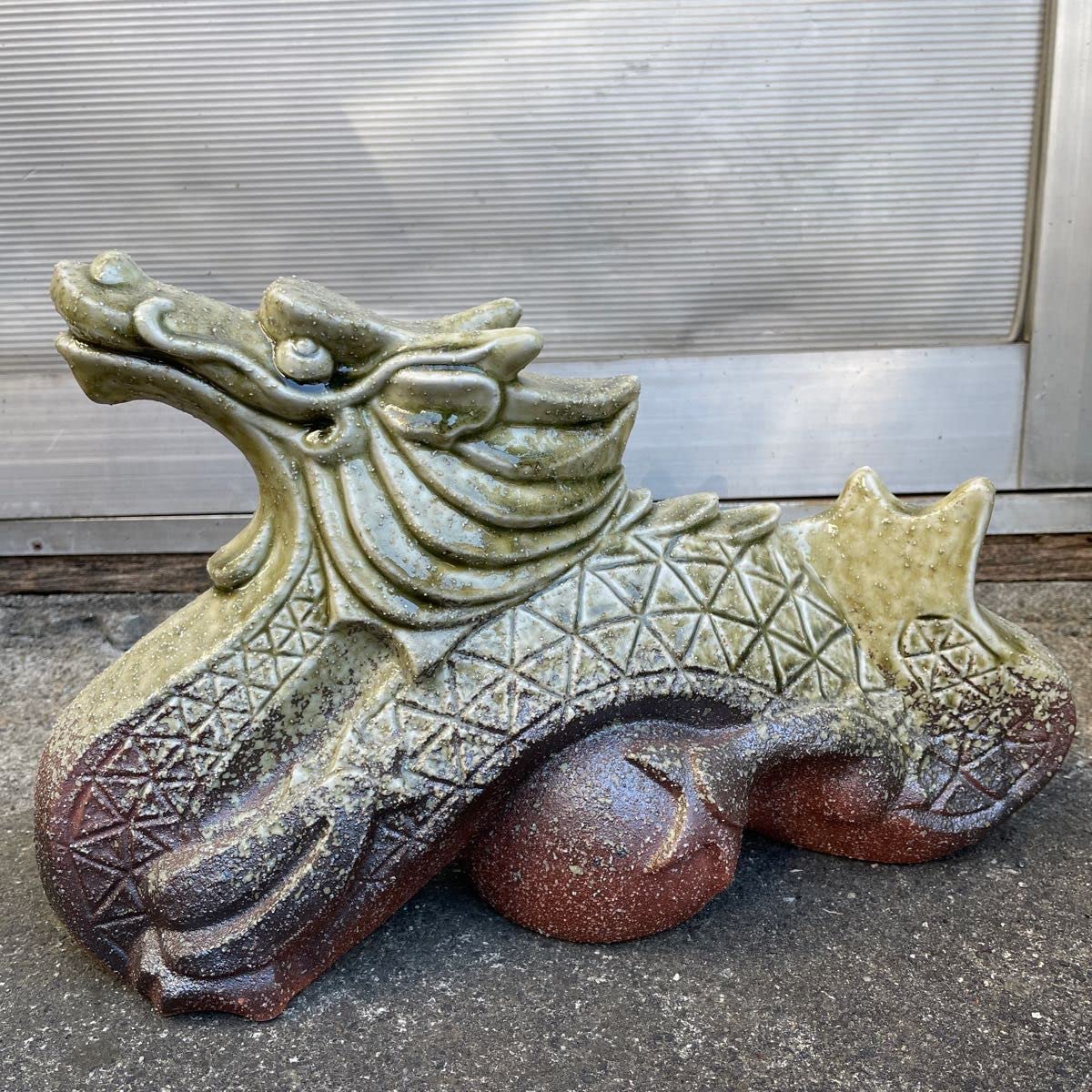 開運 龍 龍神 龍置き物（陶器製 ）【信楽焼】 - 置物