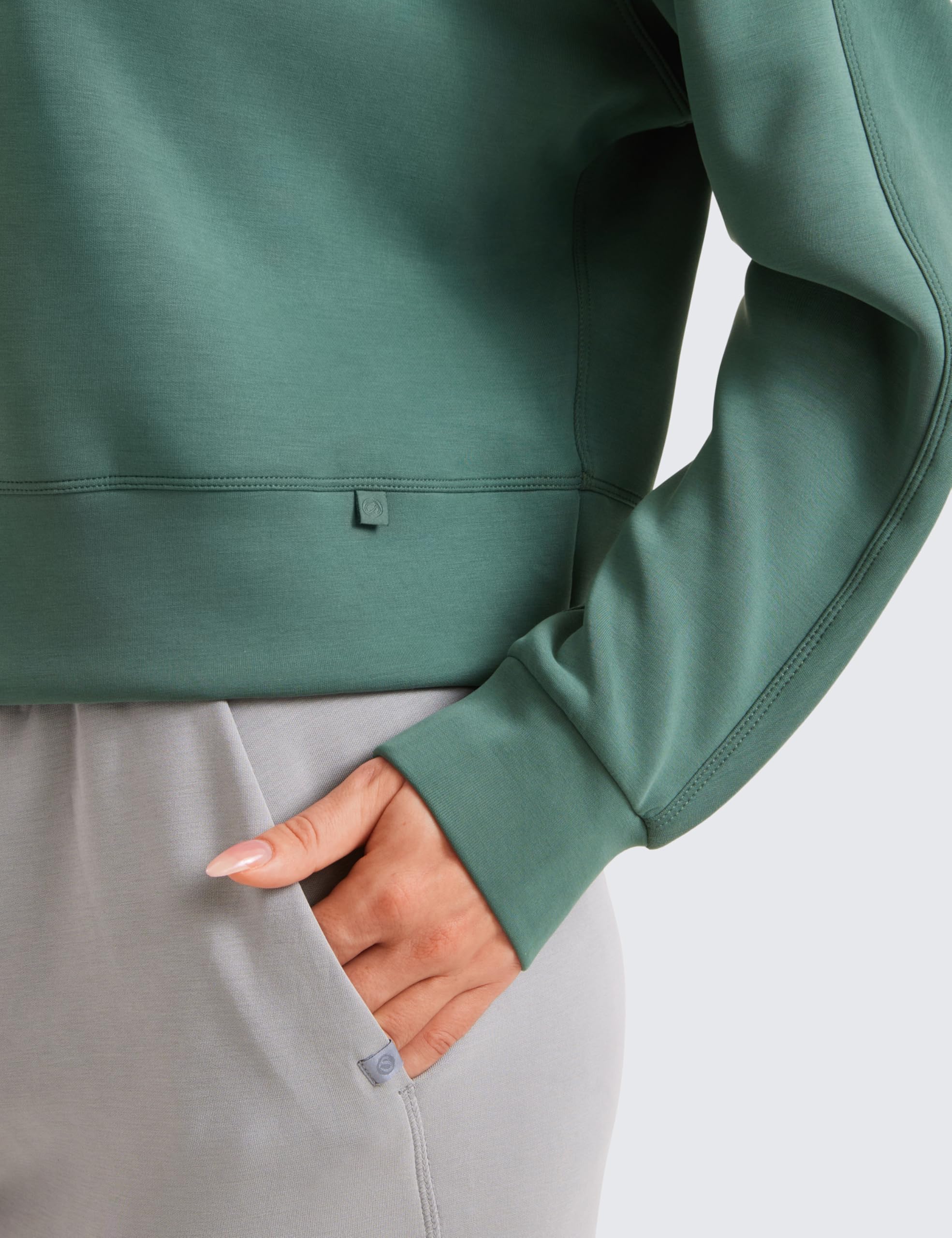CRZ YOGA SoftAura Bluzy z okrągłym dekoltem | Tekstura brzoskwiniowo-muszkowa, swobodny krój, bluza z kapturem, bluza damska