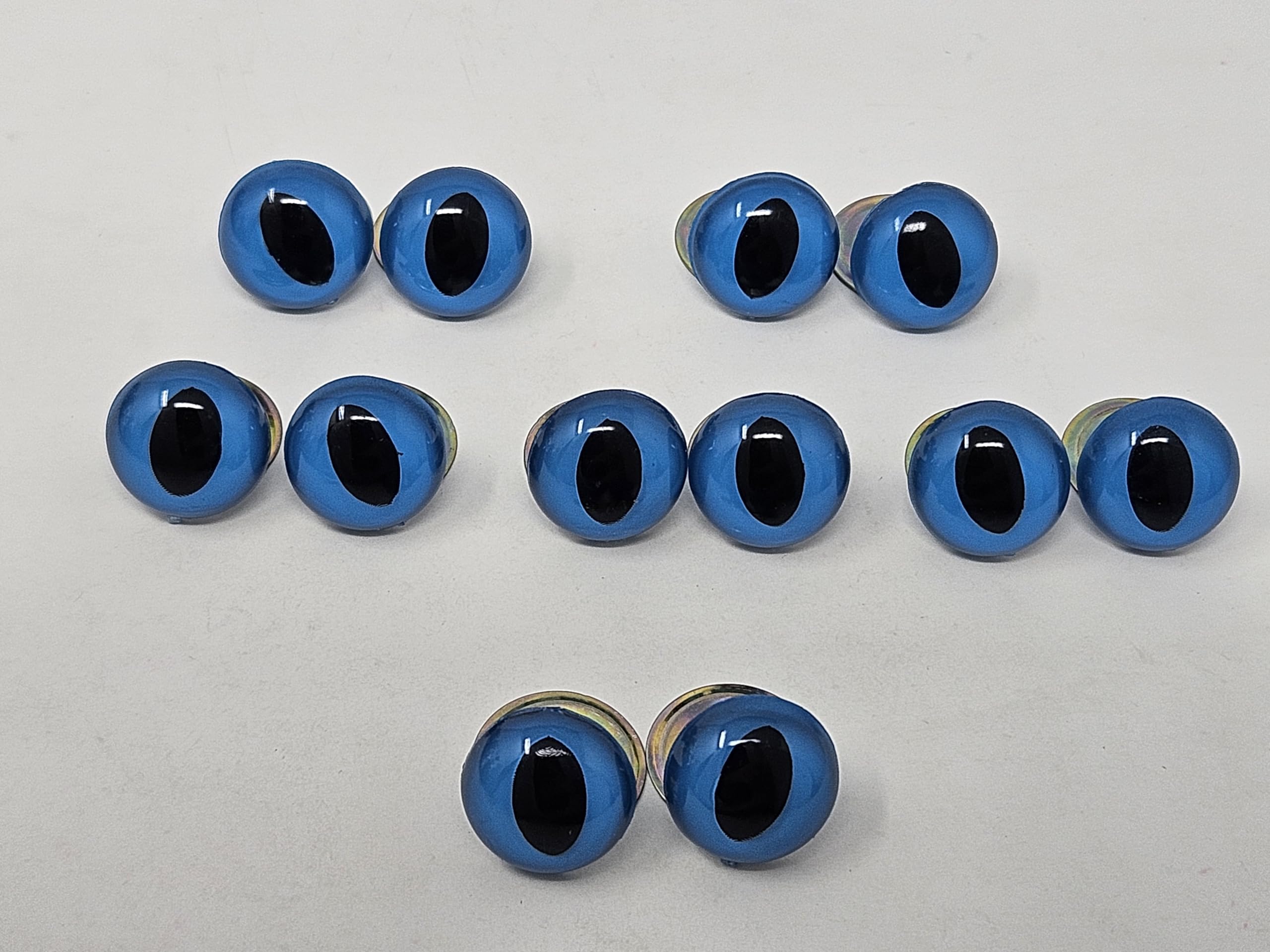 Pair of Zim's 18mm Blue Cat Eyes Plastic Kitty Safety Eyes for Craft Amigurumi Dolls or Puppets (Pack of 6)