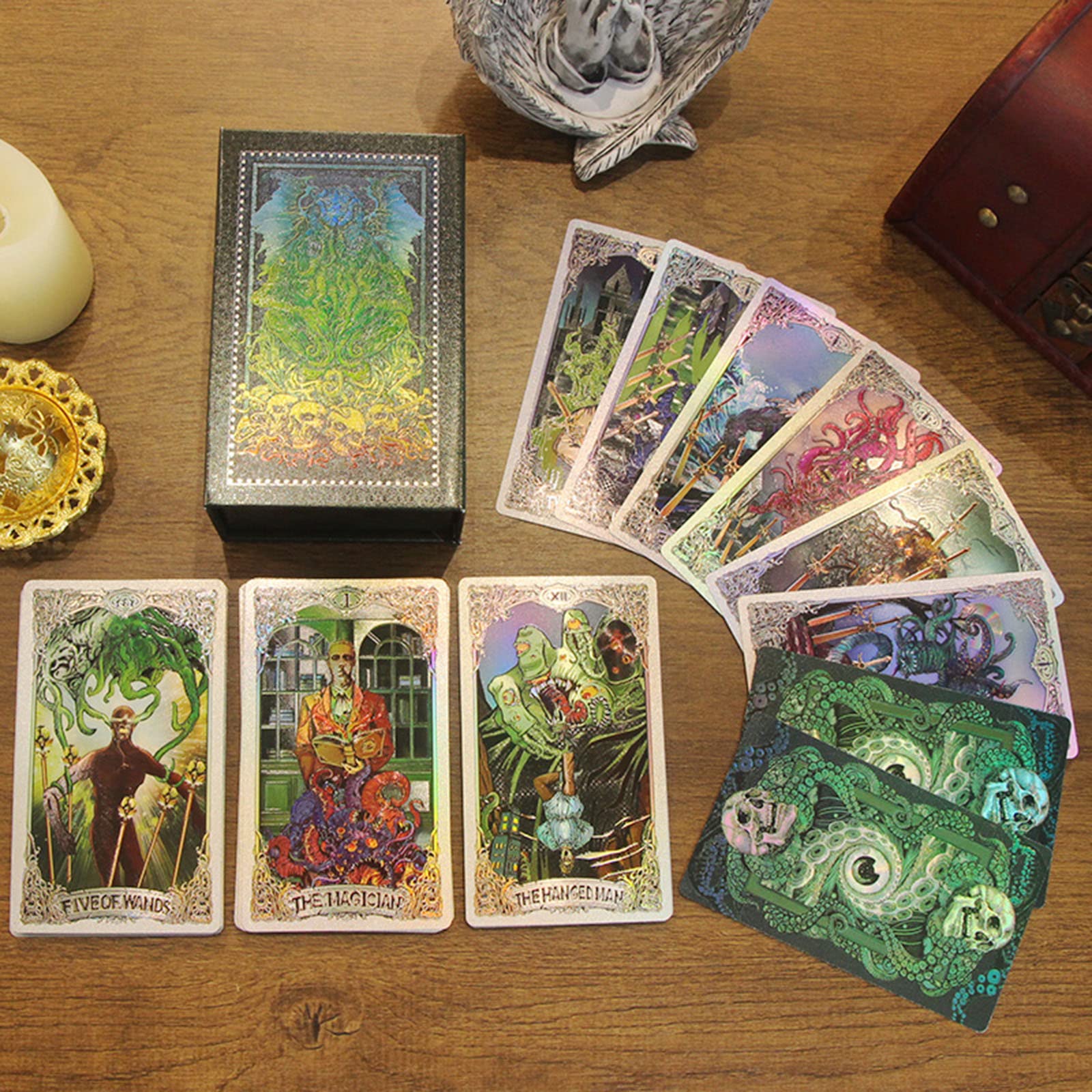 Jeu de cartes de tarot for débutants, jeu de cartes de tarot, cartes de tarot originales de luxe, jeu de tarot étanche en PVC avec guide et boîte de jeu de divination, bracelet cadeau aléatoire for dé