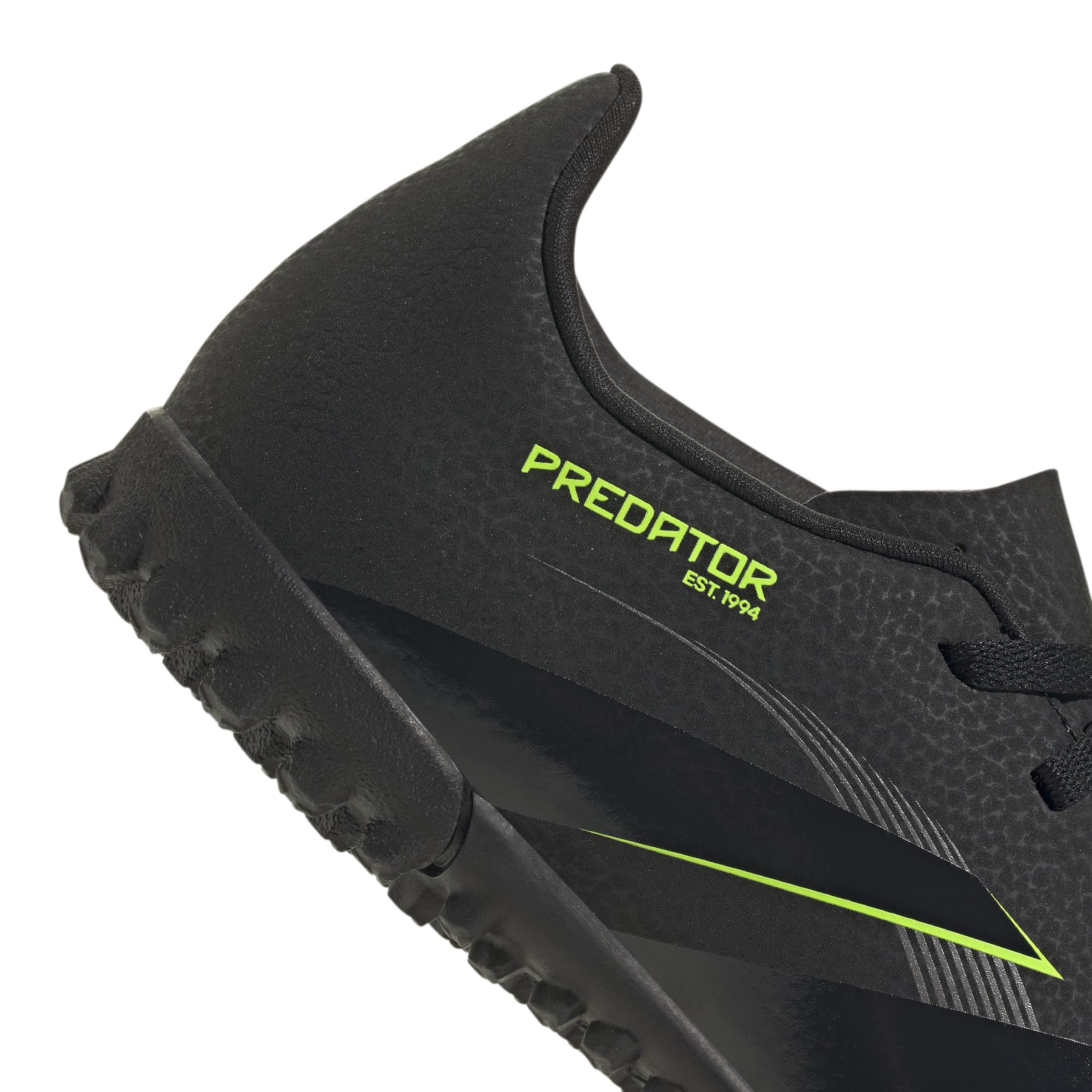 adidas Kids' Chaussure Predator Club Turf Enfants
