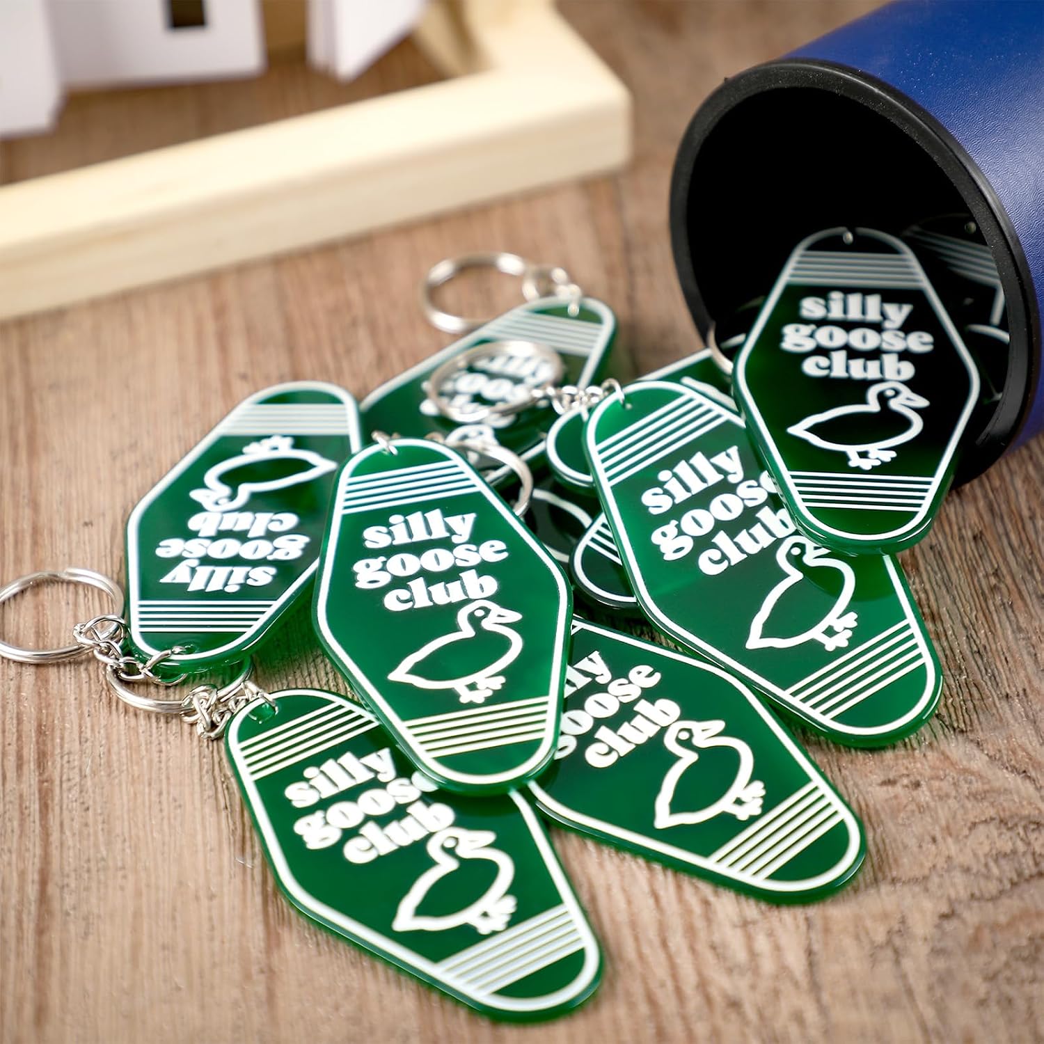 Ecation Silly Goose Keychain Cute Funny Keychain Bulk Novelty Silly Goose Gag Gifts Vintage Hotel Gift for Men Women Backpack
