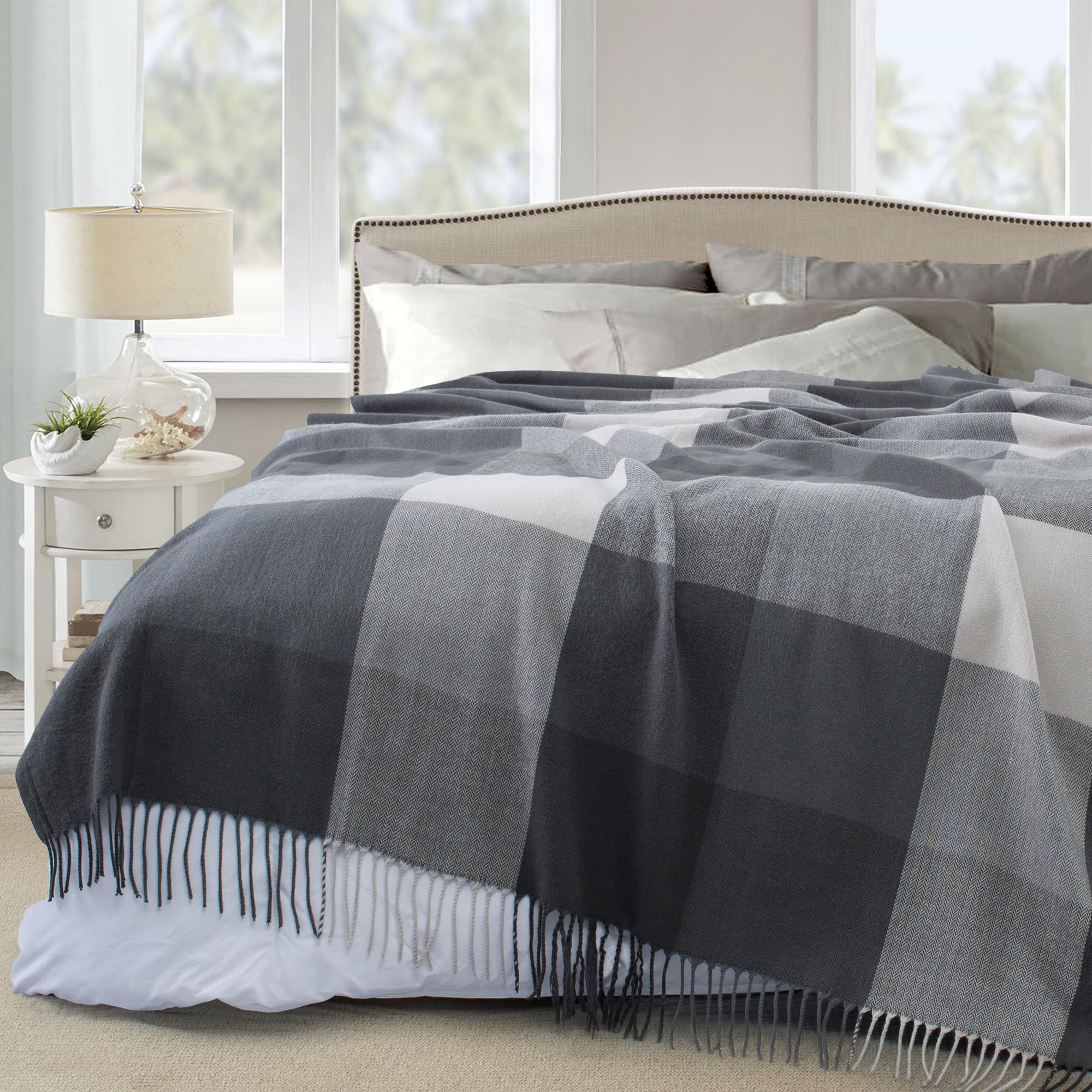 GINAMUSE Buffalo Plaid Throw Blanket for Couch with Tassels,50"X60" Faux Cashmere Soft Lightweight Boho Farmhouse Tartan Checkered Sliver/Grey Throw Blankets for Bed and Sofa