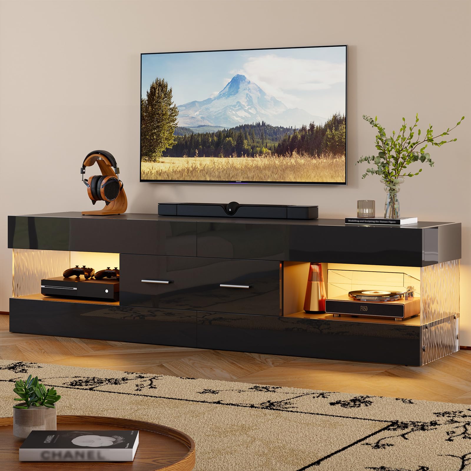 Bestier Mobile TV per TV da 65 pollici,moderno mobile TV laccato lucido,centro di intrattenimento a LED con ampio cassetto,consolle TV per soggiorno e camera da letto(nero)