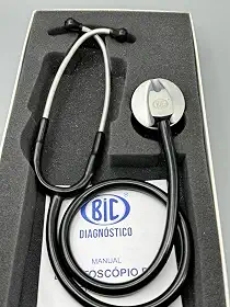 Estetoscópio Adulto Unisson Standard Preto Tradicional BIC - Ideal para Estudantes Enfermagem e Veterinária