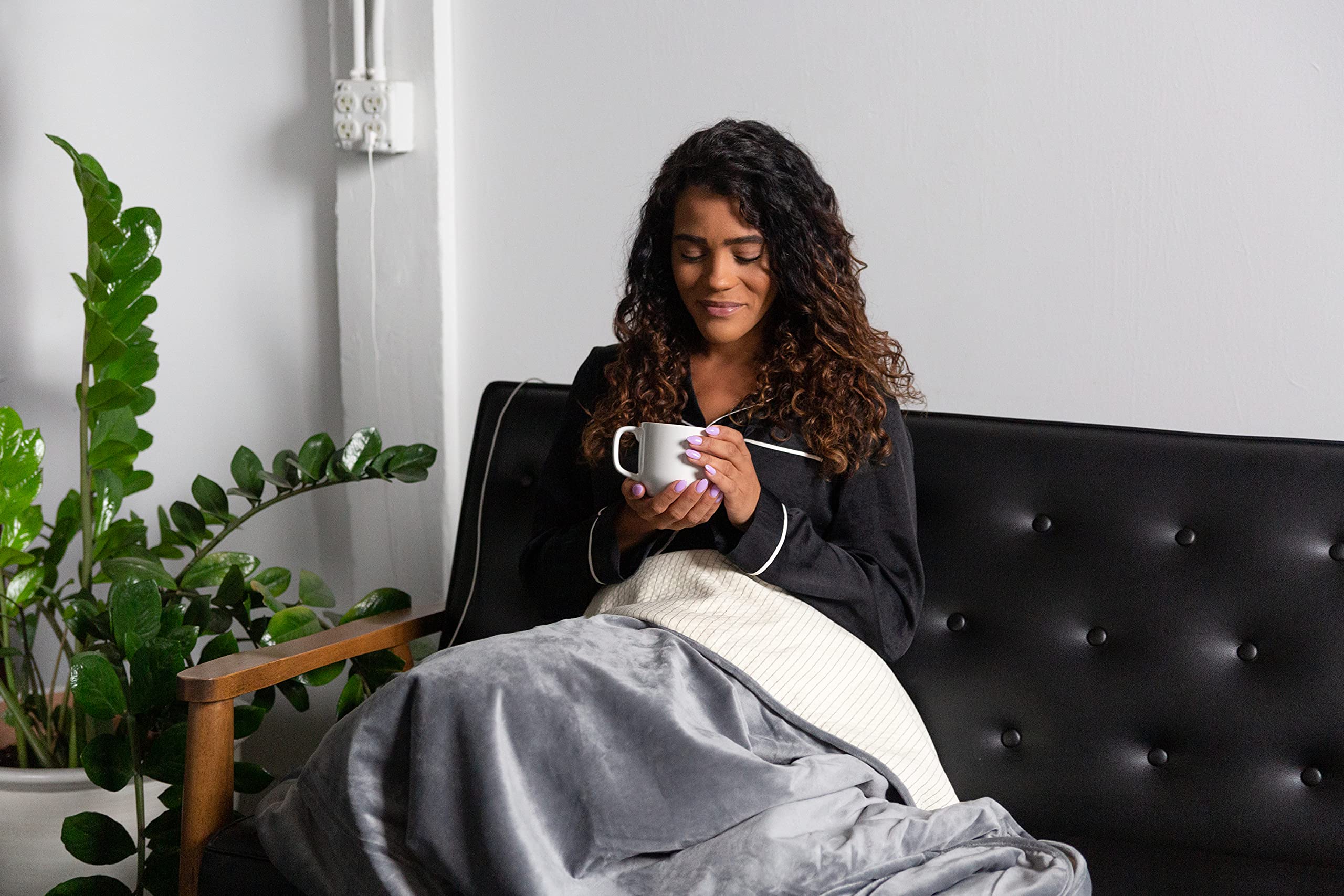 Grounding Blanket for Improved Sleep, Pain Relief, Energy, Inflammation