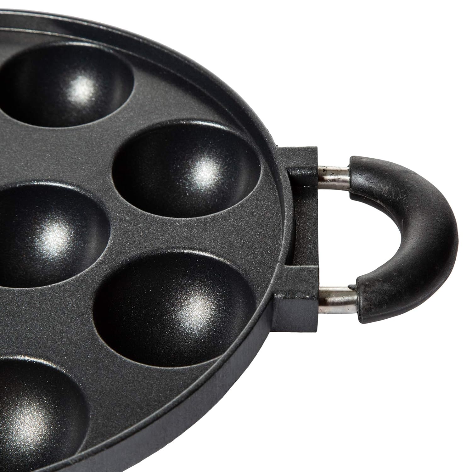 Pigeon Wondercast Aluminium 11 Rounds Panniyarkal Pan