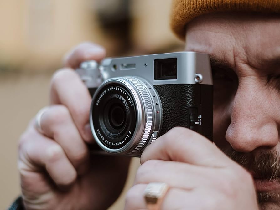 Amazon.com : Fujifilm 16642965 X100V Mirrorless Digital Camera