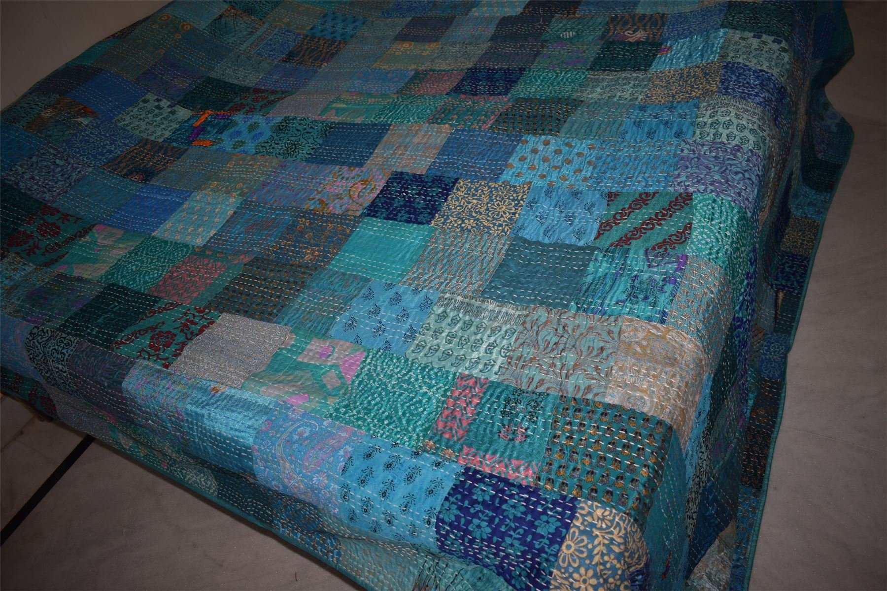 Elegante sprei, met de hand weefgetouw van puur katoen dat - Catawiki Elegante sprei, met de hand weefgetouw van puur katoen dat - Catawiki