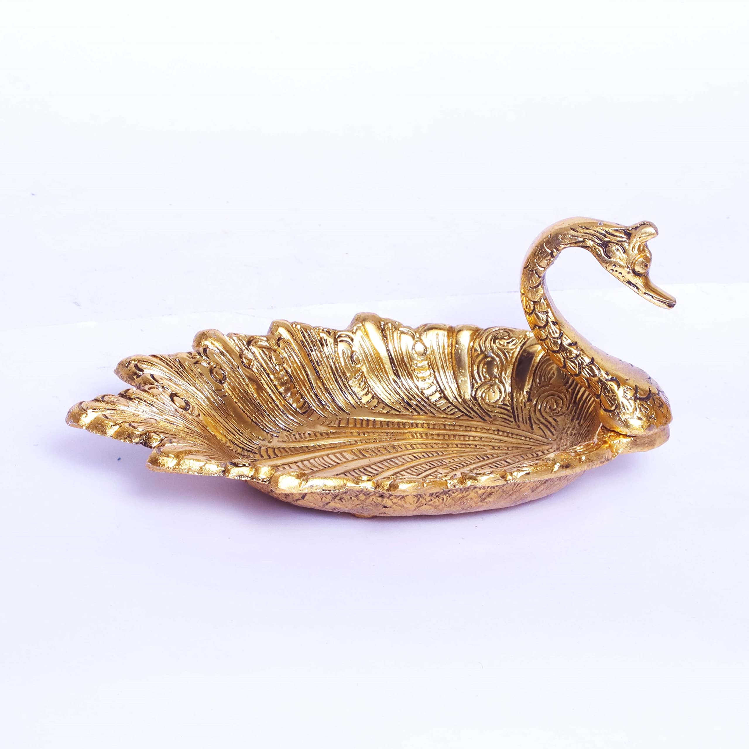 Cuenco de metal dorado de 19x9x10 cm centro de mesa comedor Swadeshi Desire