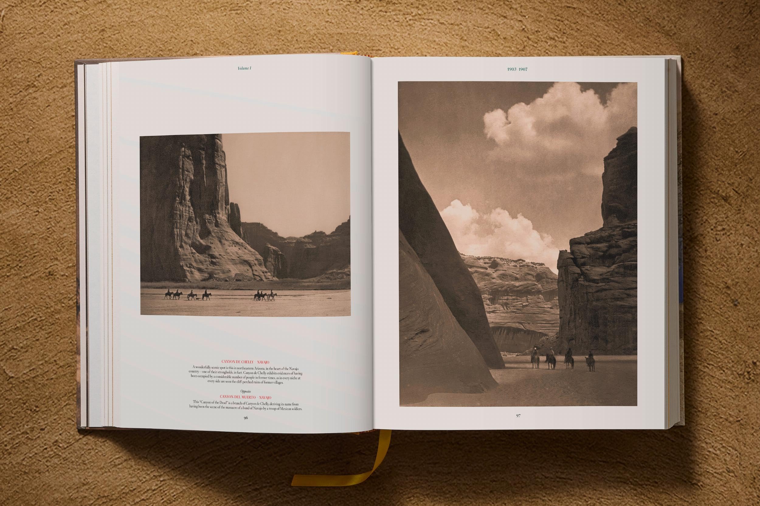 Edward S. Curtis. The North American Indian. The Complete Portfolios (Classics)