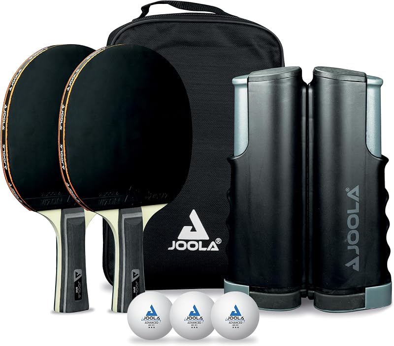 JOOLA Red de ping pong retráctil para cualquier mesa – Red de tenis de mesa portátil y juego de postes que se estira 5.75 pies y abrazaderas de hasta 2 pulgadas de grosor – Juego opcional de raqueta y pelota, juegos para la familia