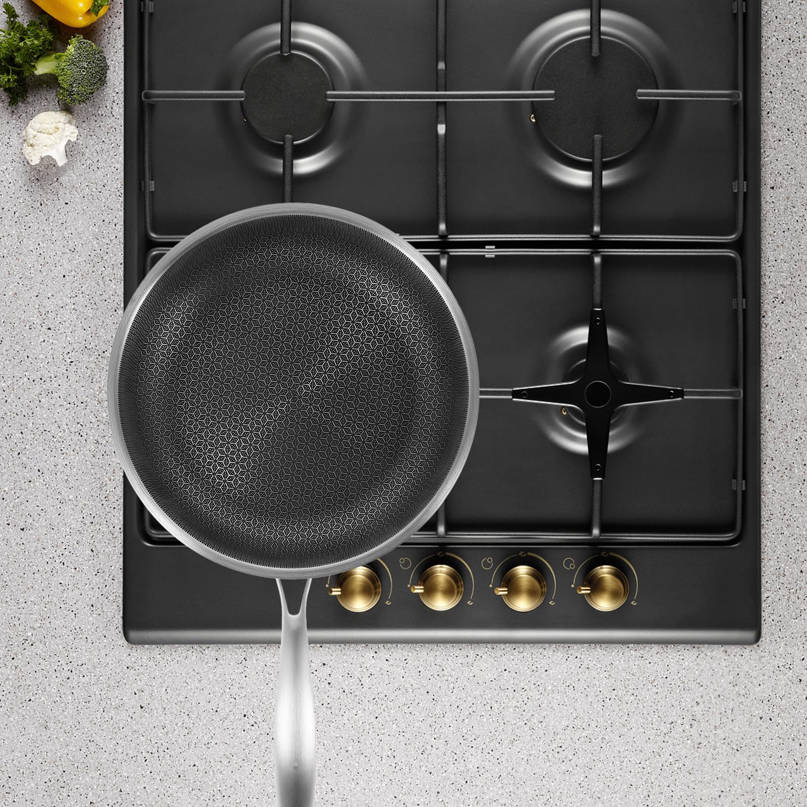 Wok Design Semplice per Superficie a Nido D'ape e in Acciaio Inossidabile Padella Antiaderente, Manico Ergonomico Linee Eleganti Cucina Griglia
