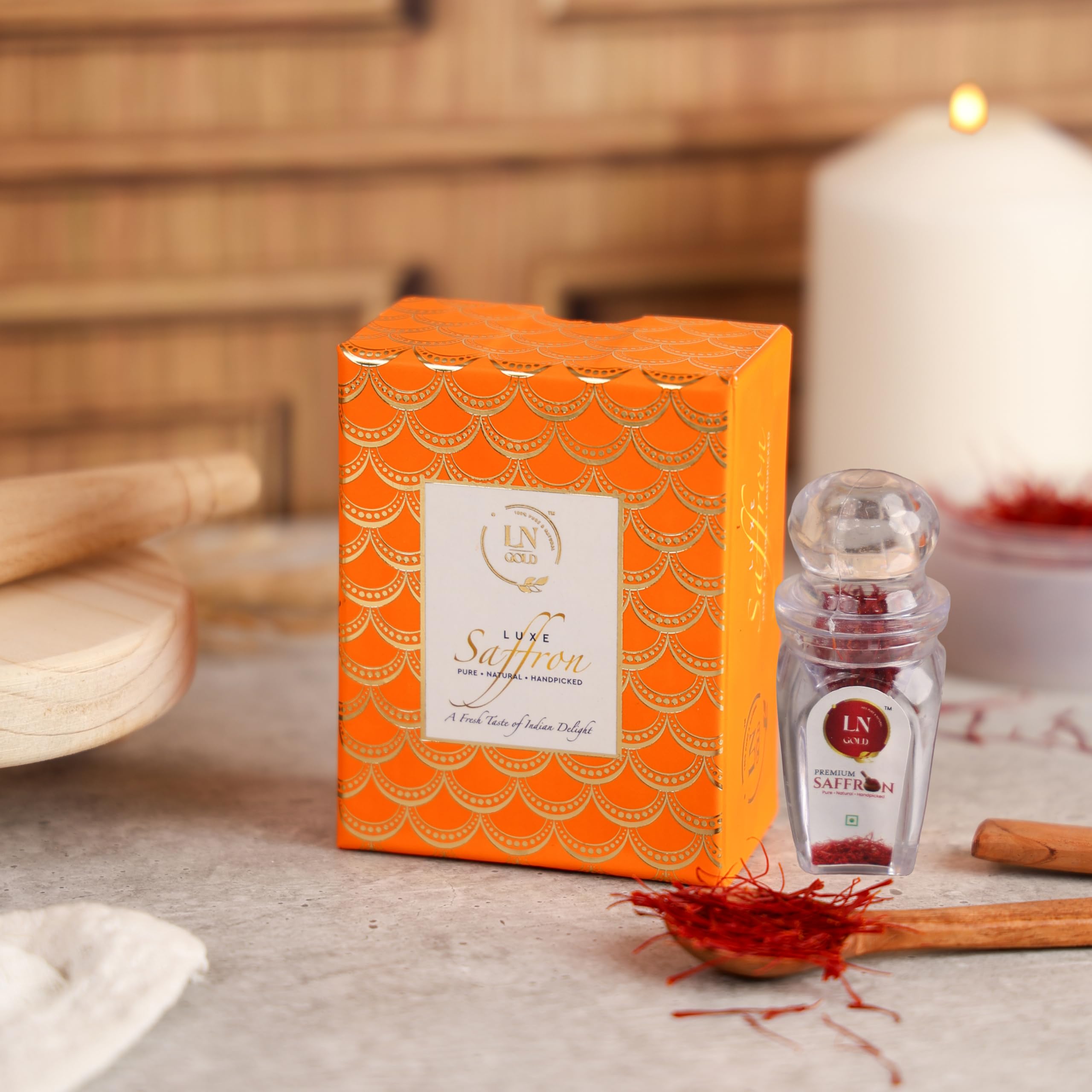 LN Gold Saffron Luxury Gift Box of 1 Gram, 100 % Pure Organic fresh Saffron.Best Saffron/Kesar/Zafran has Authentic Flavour in Sweets Gifting Purpose| Luxury Gifting | Eid, Ramzan, Thanksgiving, Easter – (Pack of 1)