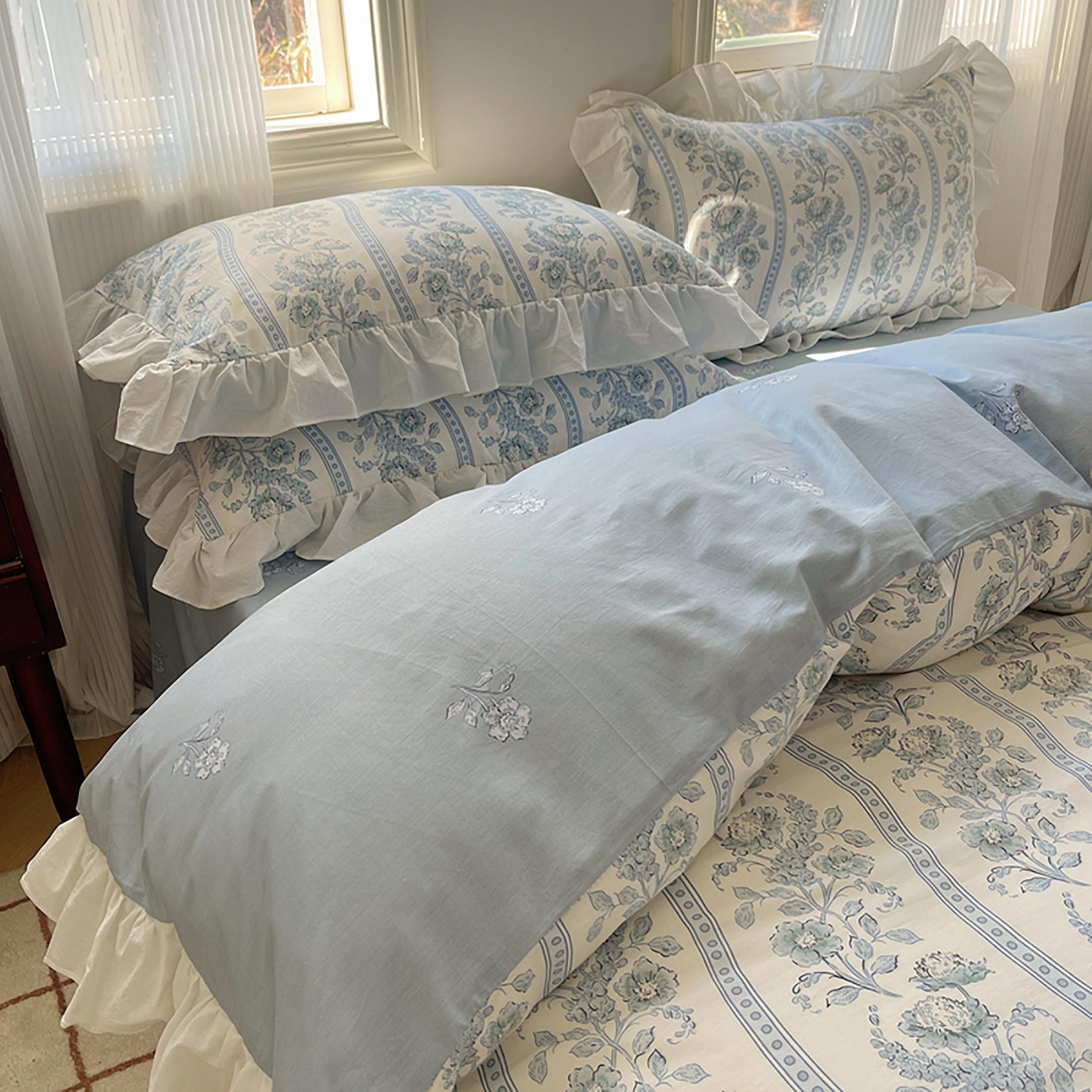 GETIYA Elegant Blau Blumen Bettwäsche 135x200 Baumwolle Bettwäsche Mädchen Damen Rüschen Bettbezug Blümchen Blumen Bettbezug Zweiteilig Weiß Blau Wendebettwäsche mit 1 Kissenbezug 80x80