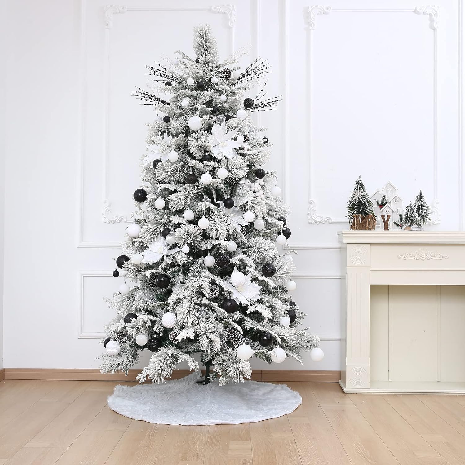 34ct White Mini Christmas Ball Ornaments Shatterproof Plastic Christmas Tree Decorations for Xmas Party Home Office Holiday Decor -Small Size (1.57/ 40mm)