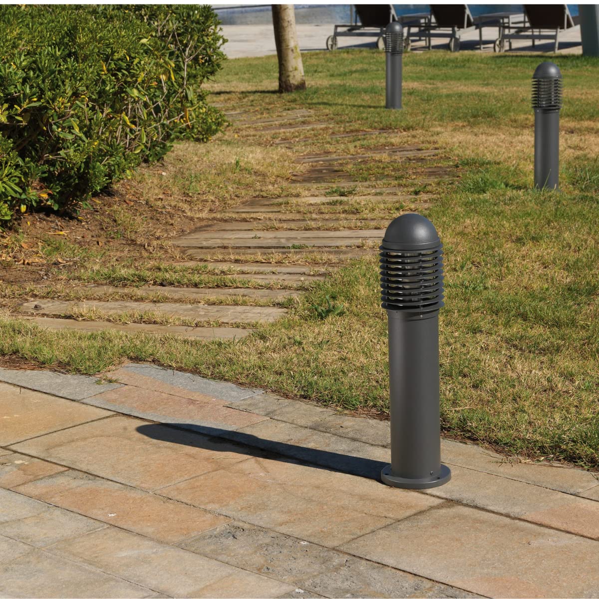Lampioncino da esterno SIROCO (H.65cm), uso esterno IP44, faro da giardino in alluminio ideale per sentieri, camminamenti, aree verdi, E27 14W, antracite
