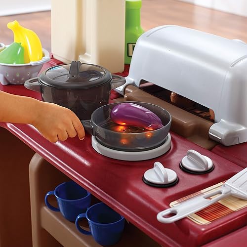 Miniatura 8 de Step2 Grand Walk-In Kitchen  Grill - Cocina Step2 para niños cocina de juego grande con parrilla microondas estufa y refrigerador kit de accesorios