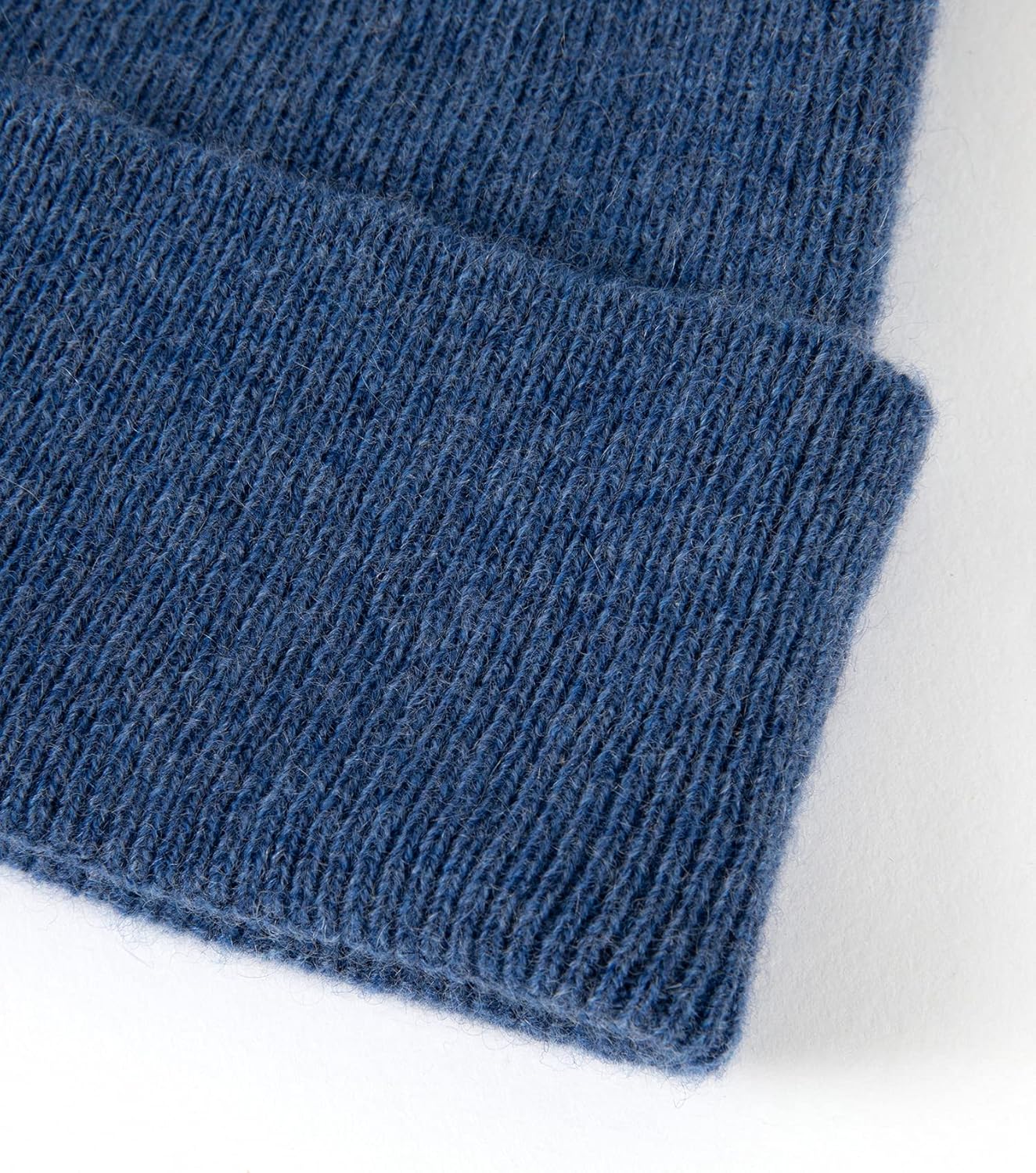 Unisex 100% Pure Cashmere Beanie, Ribbed Cuffed Hat Warm Soft with Gift Box for Women and Men - Image 4