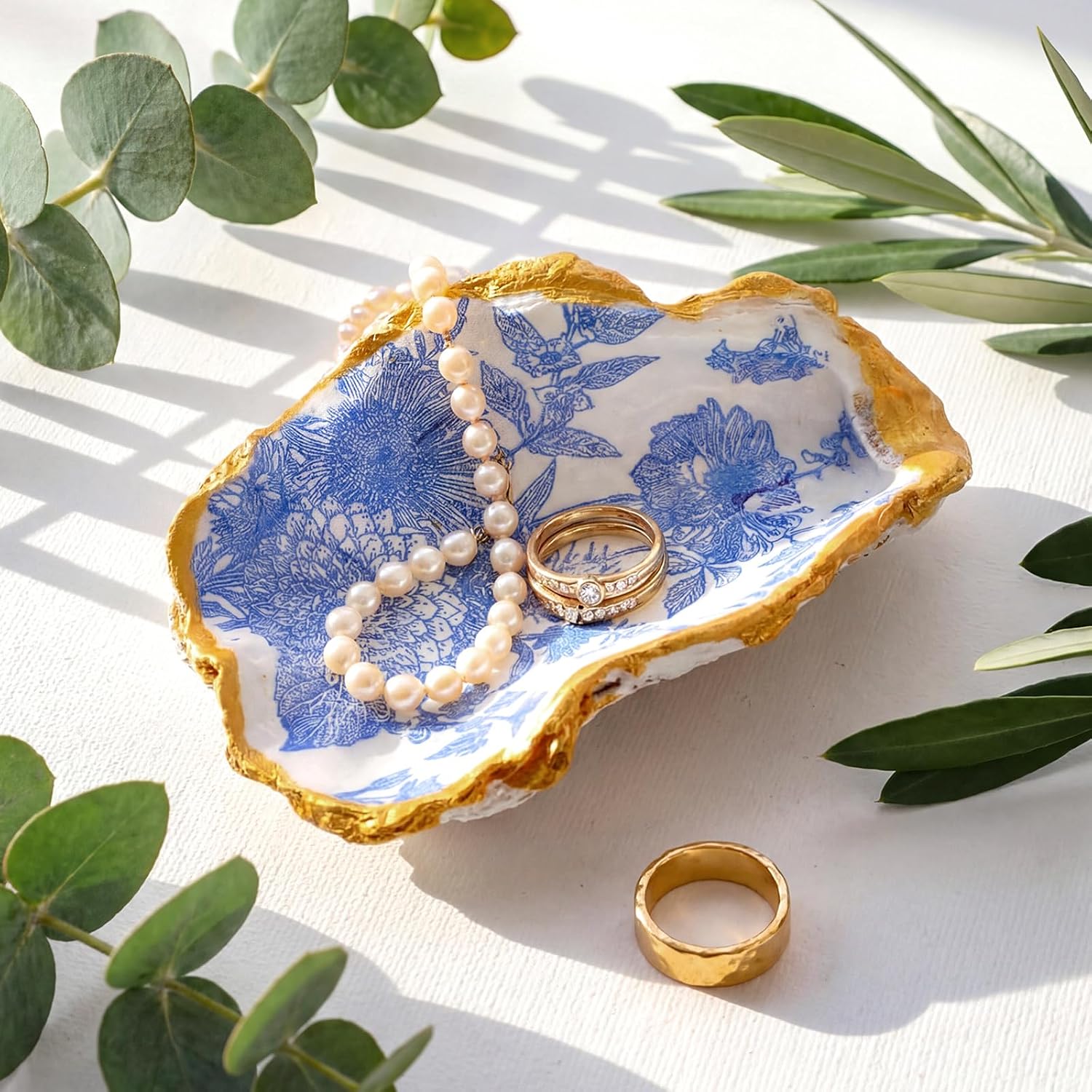 Natural Oyster Ring Trinket Dish Vintage Jewelry Tray for Keys Small Jewelry Holder for Bridal Shower Favors Friends Sisters Daughter Mother Gift Seaside Style Decor (Pearl Gold)