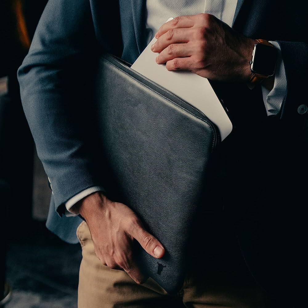 BRIFFING 【革】WILDERNESS LAPTOP CASE Alligator and Bison Laptop Briefcase – Southern Trapper