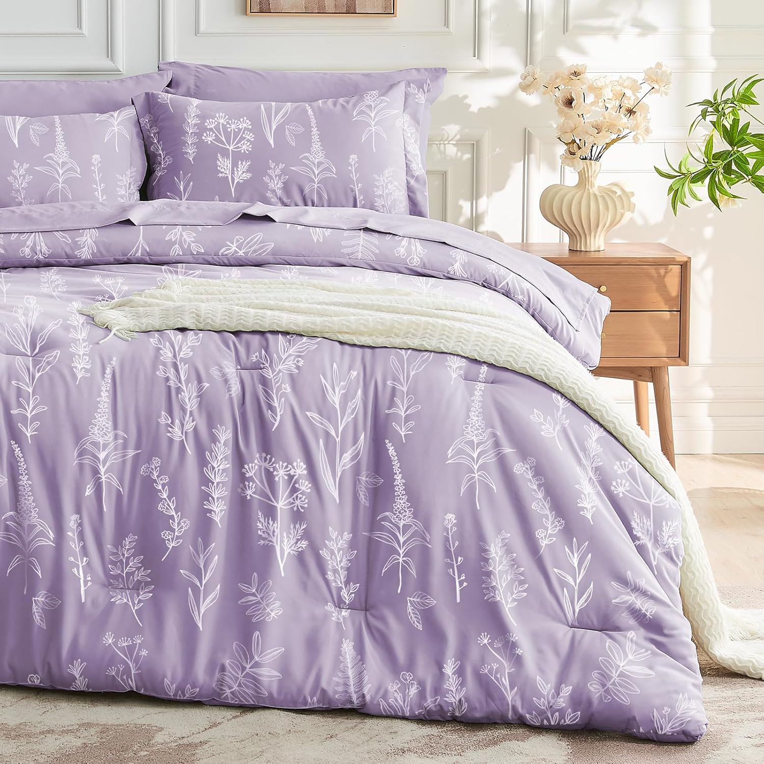 MUXHOMO Lavender Cal King Comforter Set, Elegant Floral Print Bed in a Bag 7 Pieces, Ultra Soft & Breathable Reversible Botanical Pattern Bedding Set with Comforter, Sheets, Pillowcases, and Shams