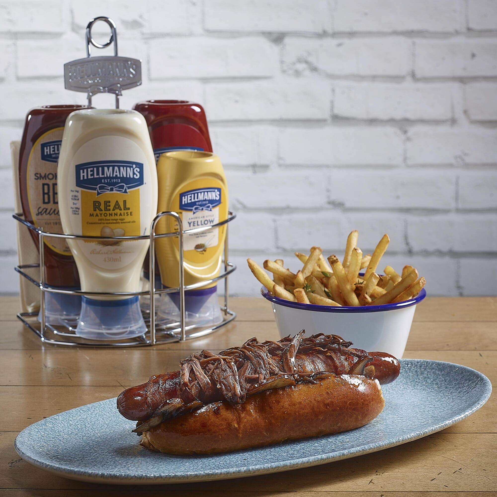 Hellmanns Smokey BBQ Sauce - Pack Size = 8x430ml