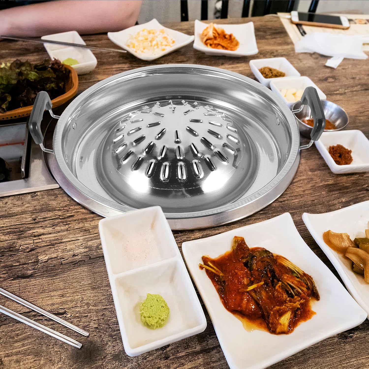 GANAZONO Korean Barbecue Grill Pan 13.8 Inch Round Portable Stove Stainless Steel Non-Stick Barbecue Tray for Indoor Tabletop and Outdoor Cooking