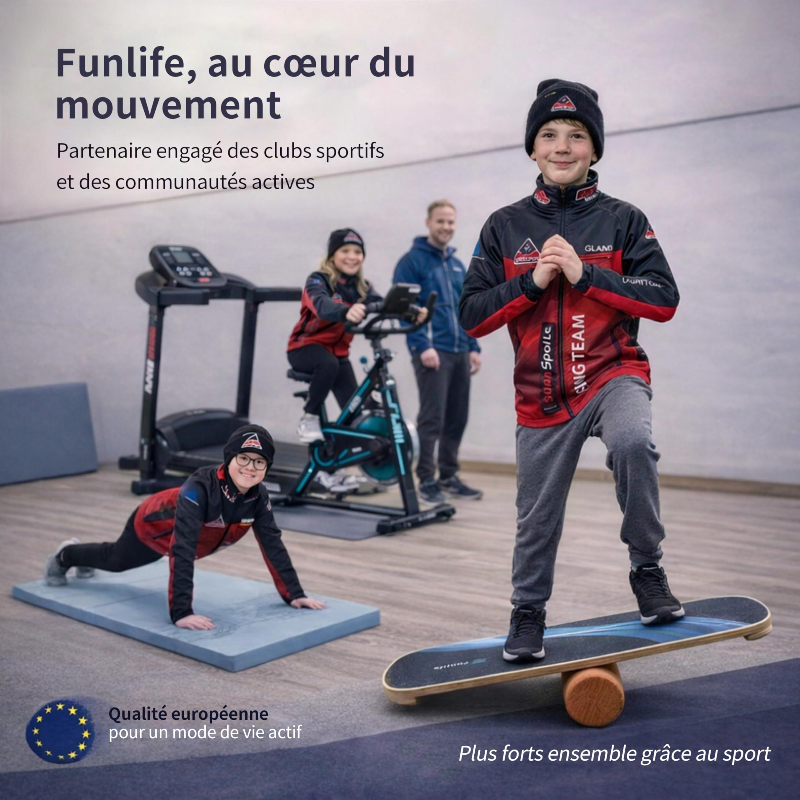 Walking Pad/Tapis de Course à Domicile, Pliable, Mini Tapis de Course 3 en 1 avec Poignée, Silencieux et Plat, Jusqu'à 120 kg, Convient pour Bureau et Bureau à Domicile, Seniors et Rééducation