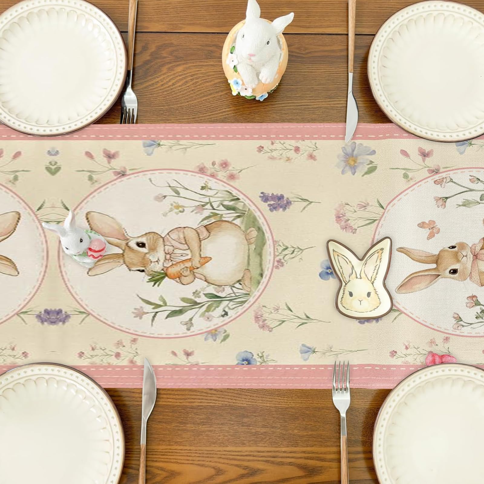 Runner Da Tavola Pasquale 33x182 Cm - Tessuto Lino Con Coniglietto E Fiori Di Ciliegio