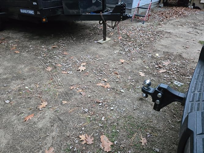 Good rugged hitch.