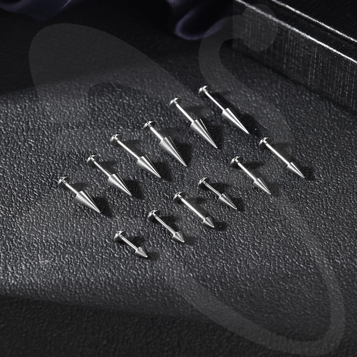 ZS 16G/18G Spike Lip Rings Cartilage Tragus Helix Piercing, Stainless Steel Spike Stud Earrings Internal Thread Snake Bite Piercing Jewelry for Women Men - Image 3