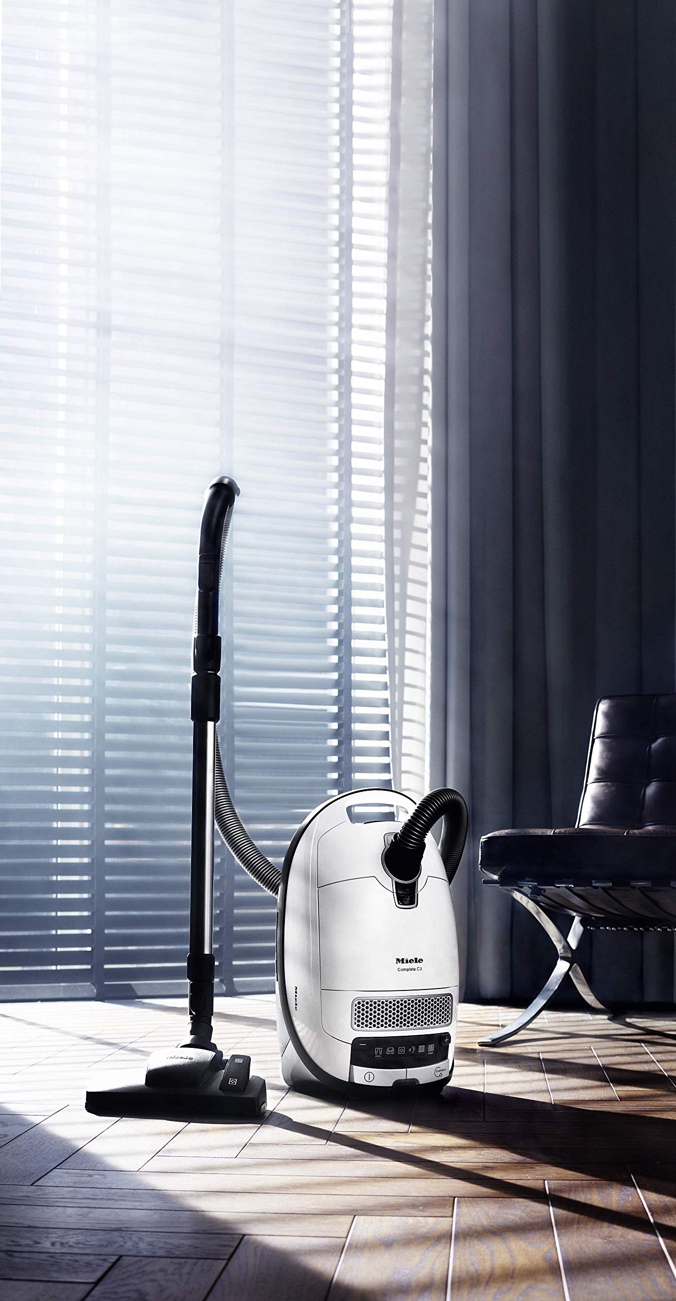 Miele 10660960 Complete C3 Silence Bagged Vacuum Cleaner, 550 W, Lotus