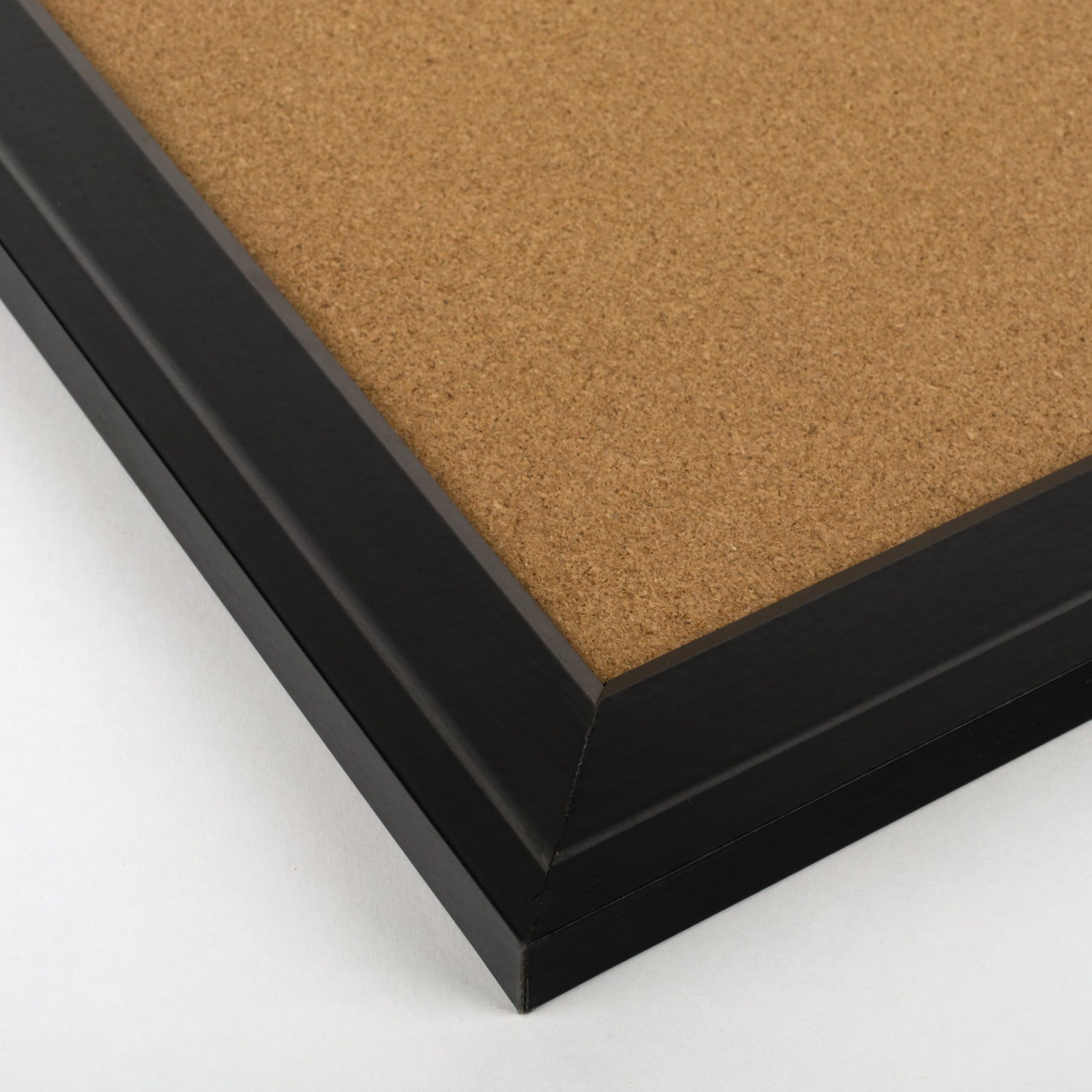 Quartet Pinnwand aus Kork, 43,2 x 58,4 cm, gerahmte Korktafel, schwarzer Rahmen, dekoratives Hänge-Pinnwand, perfekt für Büro und Heimdekoration, Heim-Schule, Nachrichtenbrett oder Sichttafel (79281)
